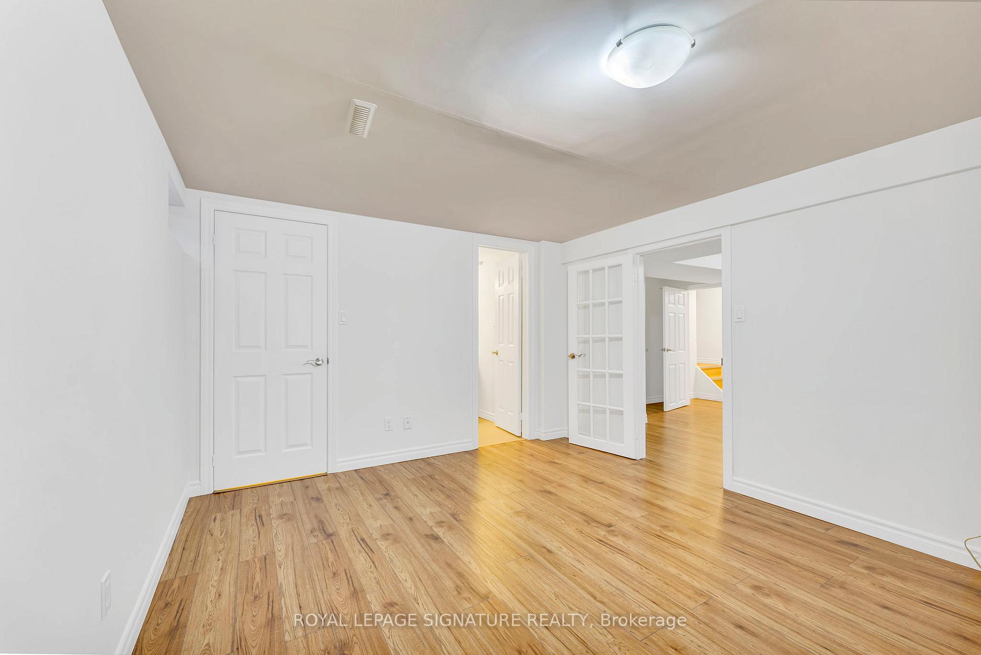 Photo 33 of Unit 33, 2079 The Collegeway Road, Mississauga, Erin Mills — HOMEH