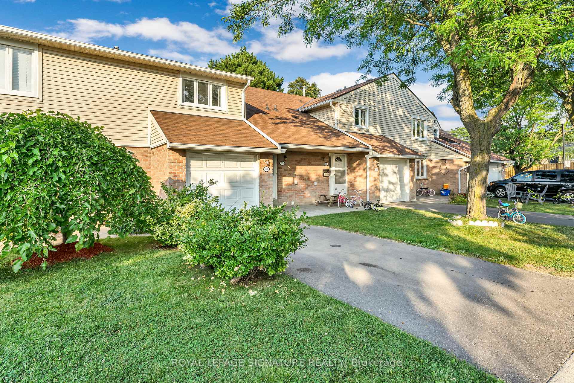 Photo 37 of Unit 33, 2079 The Collegeway Road, Mississauga, Erin Mills — HOMEH