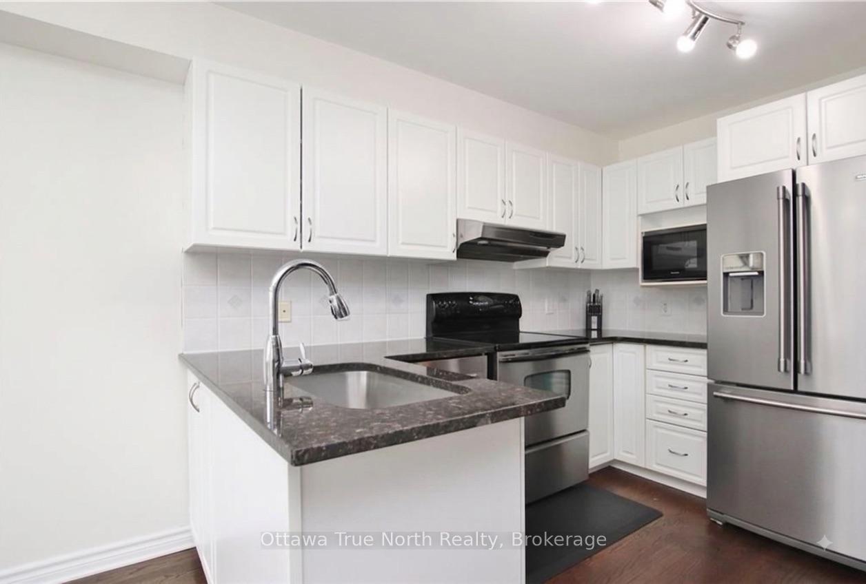 Photo 5 of 601 Malkowski Street, Ottawa, Kanata - Morgan's Grant/South March — HOMEH