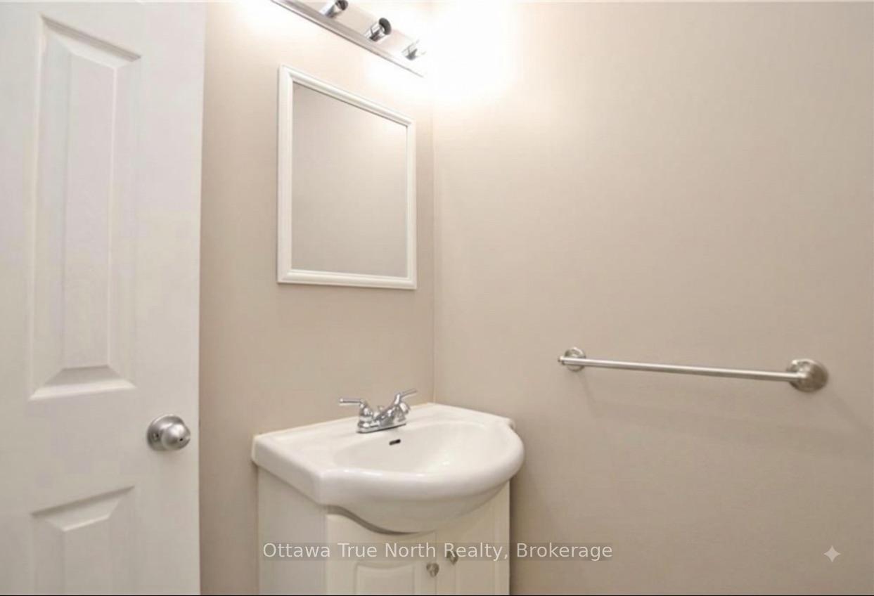 Photo 7 of 601 Malkowski Street, Ottawa, Kanata - Morgan's Grant/South March — HOMEH