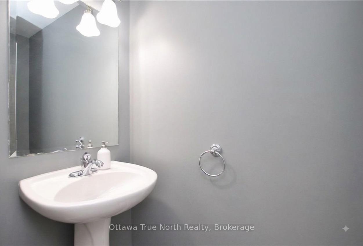 Photo 15 of 601 Malkowski Street, Ottawa, Kanata - Morgan's Grant/South March — HOMEH