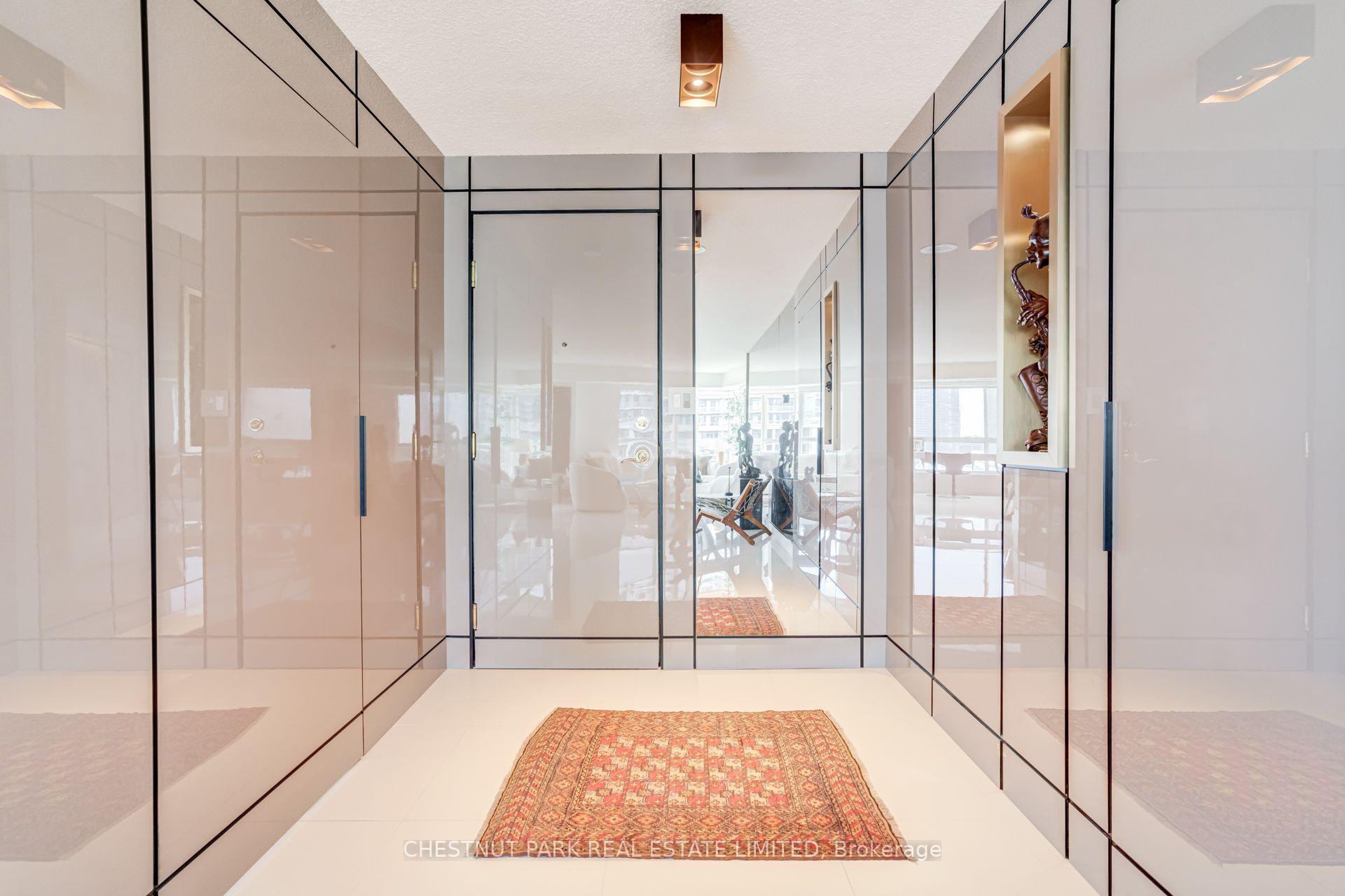 Front of Unit 1208, 2111 Lake Shore Boulevard W