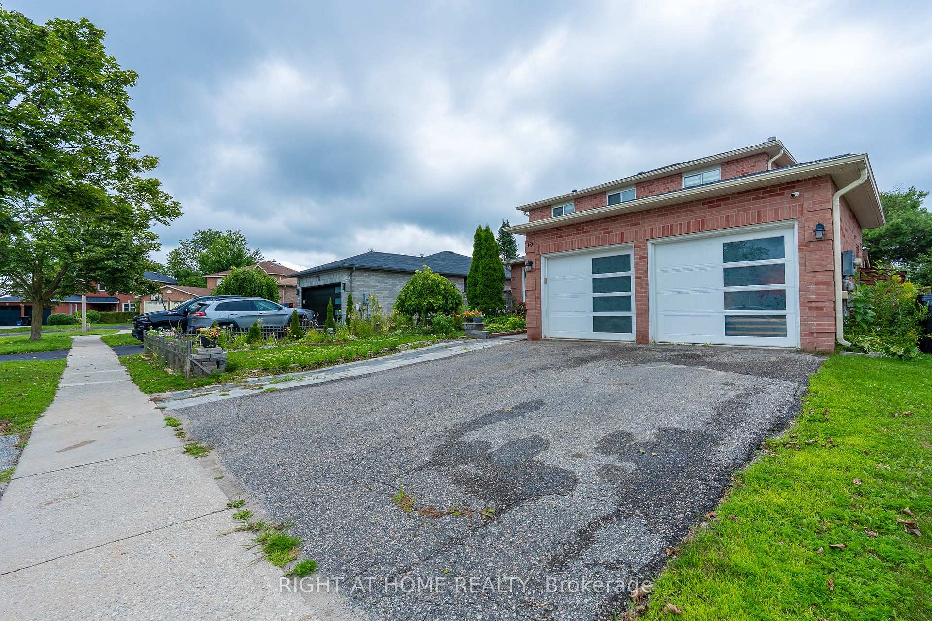 Photo 2 of 19 Cardinal Street, Barrie, Cundles East — HOMEH
