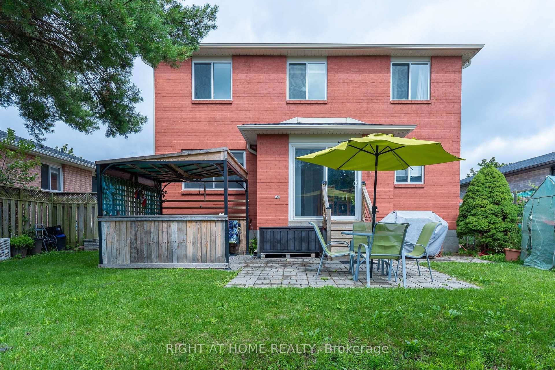 Photo 43 of 19 Cardinal Street, Barrie, Cundles East — HOMEH