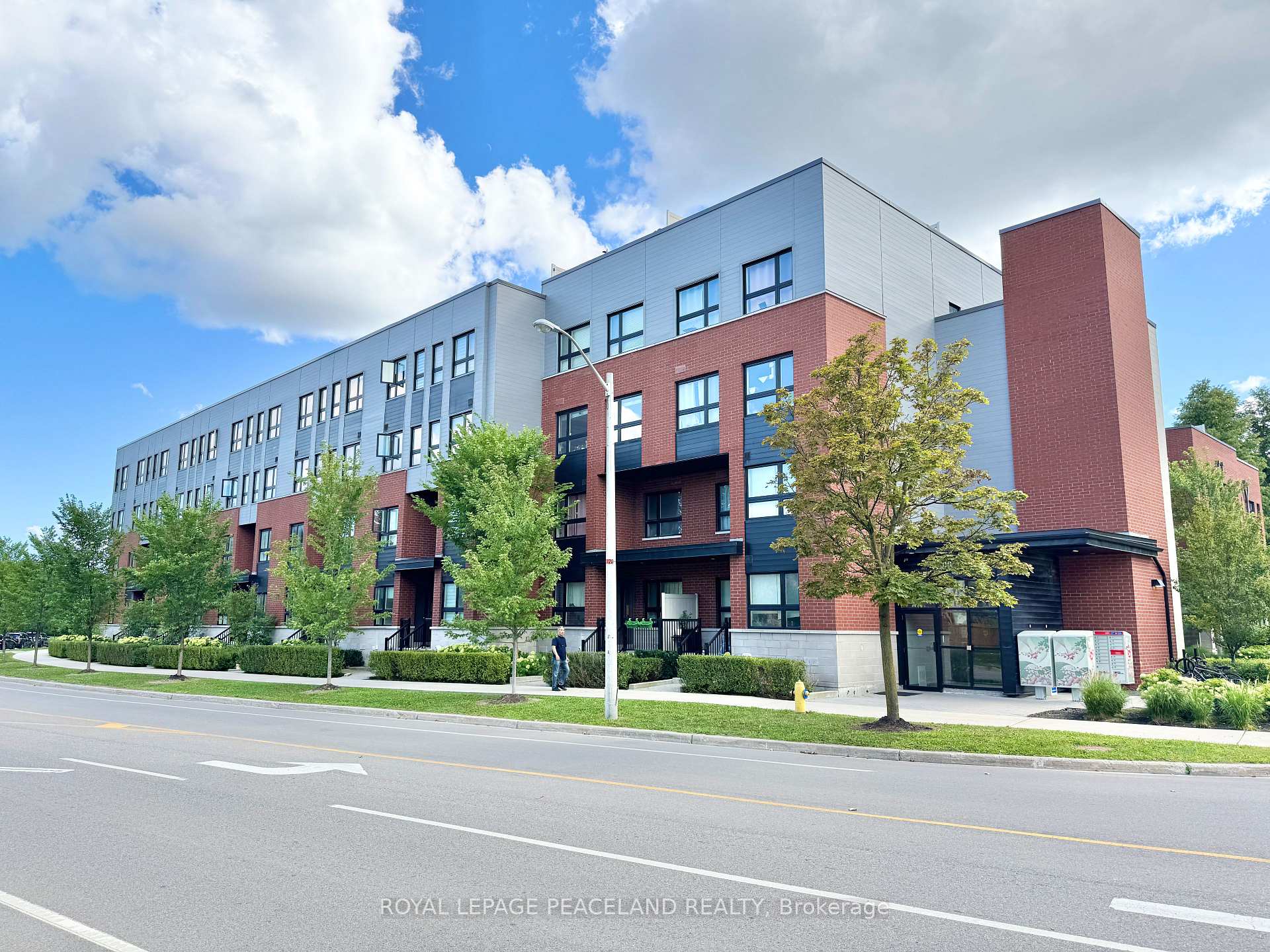 Photo 1 of Unit 308, 2100 Bridletowne Circle, Scarborough, L'Amoreaux — HOMEH