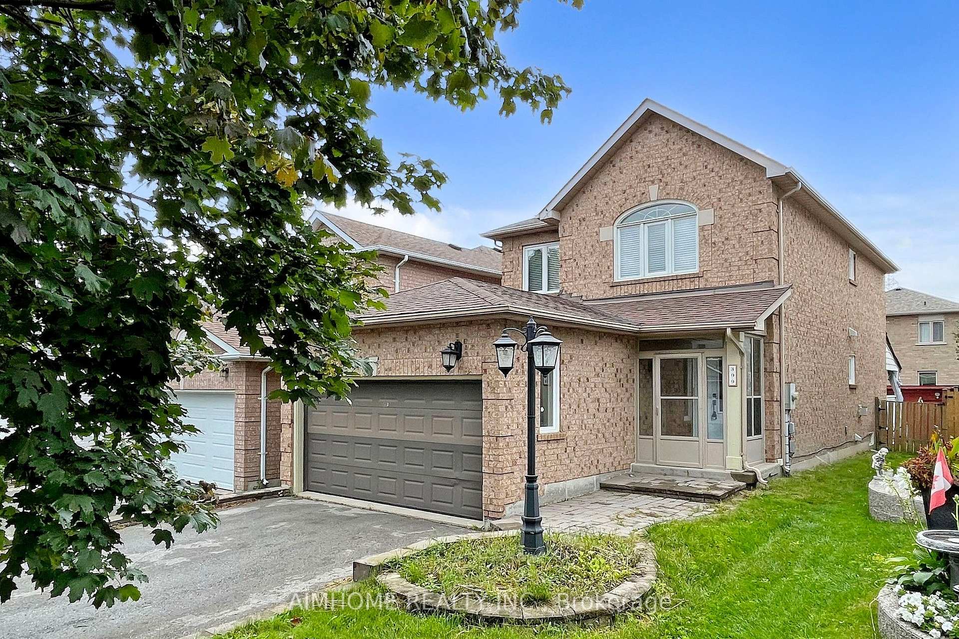 Front of 399 Flanagan Ct Flagstone Way