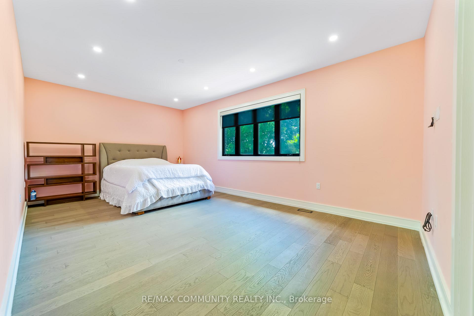 Photo 19 of 856 Kennedy Road, Scarborough, Ionview — HOMEH