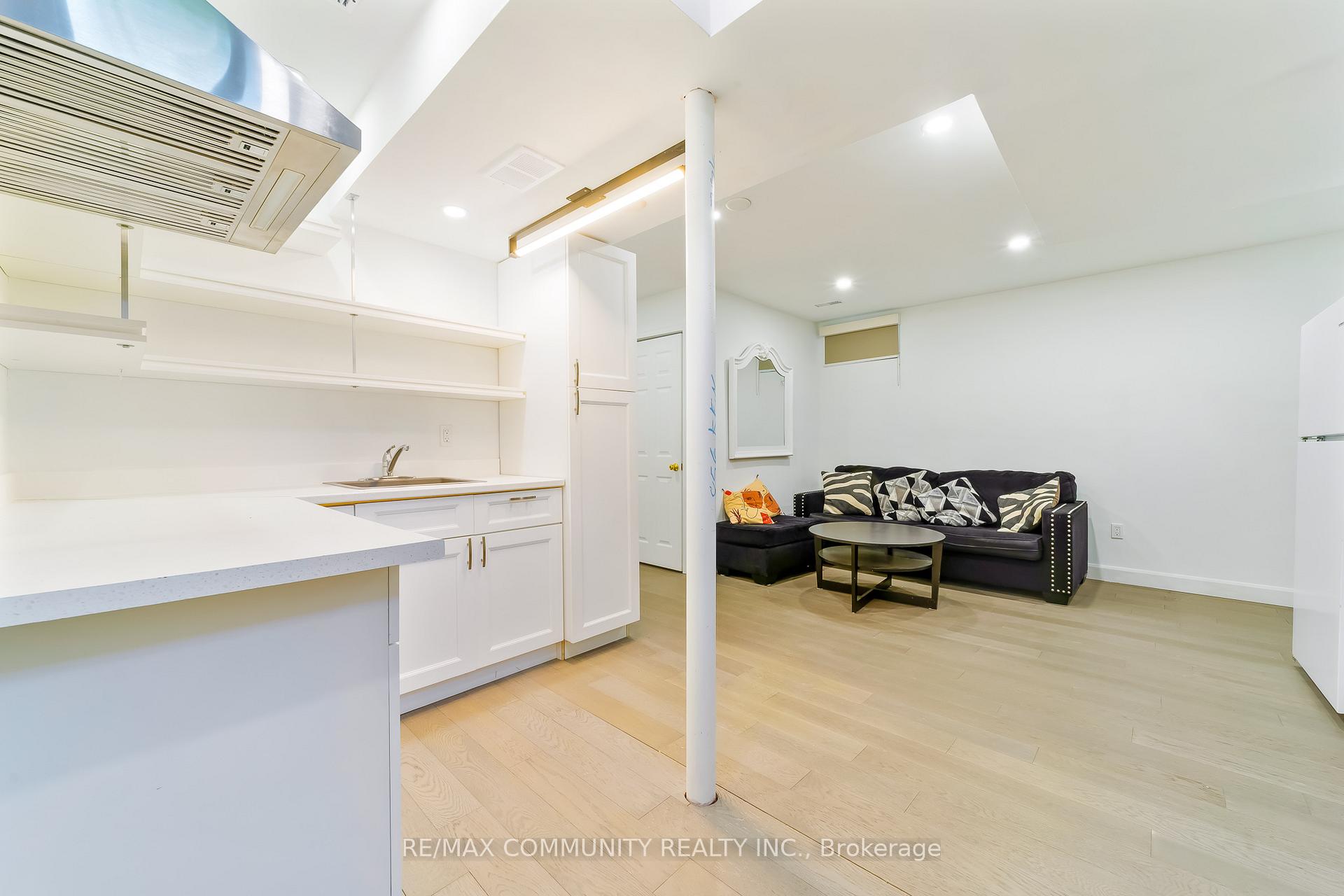 Photo 35 of 856 Kennedy Road, Scarborough, Ionview — HOMEH