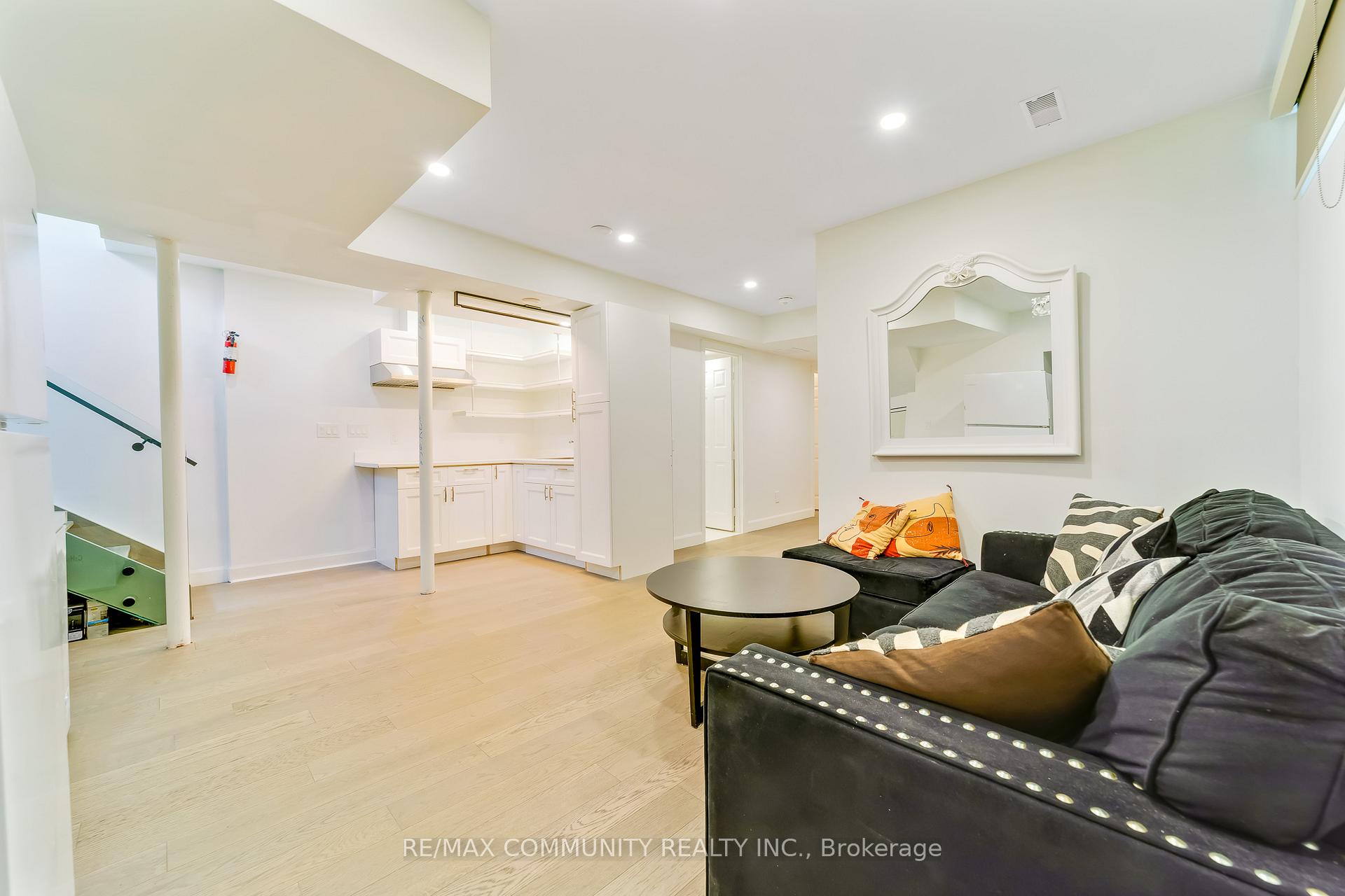 Photo 38 of 856 Kennedy Road, Scarborough, Ionview — HOMEH