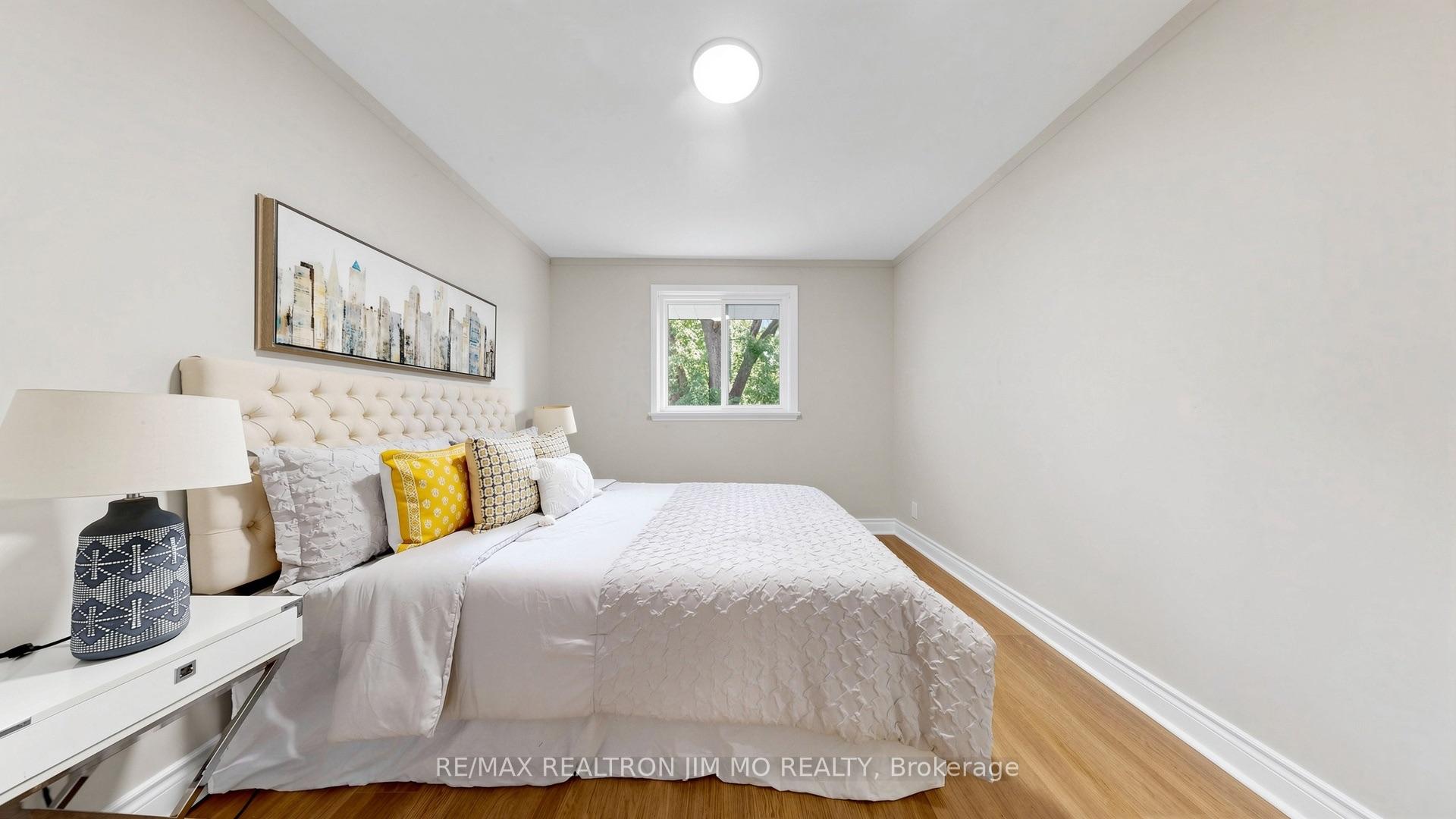 Photo 26 of 2571 Kennedy Road, Scarborough, Tam O'Shanter-Sullivan — HOMEH