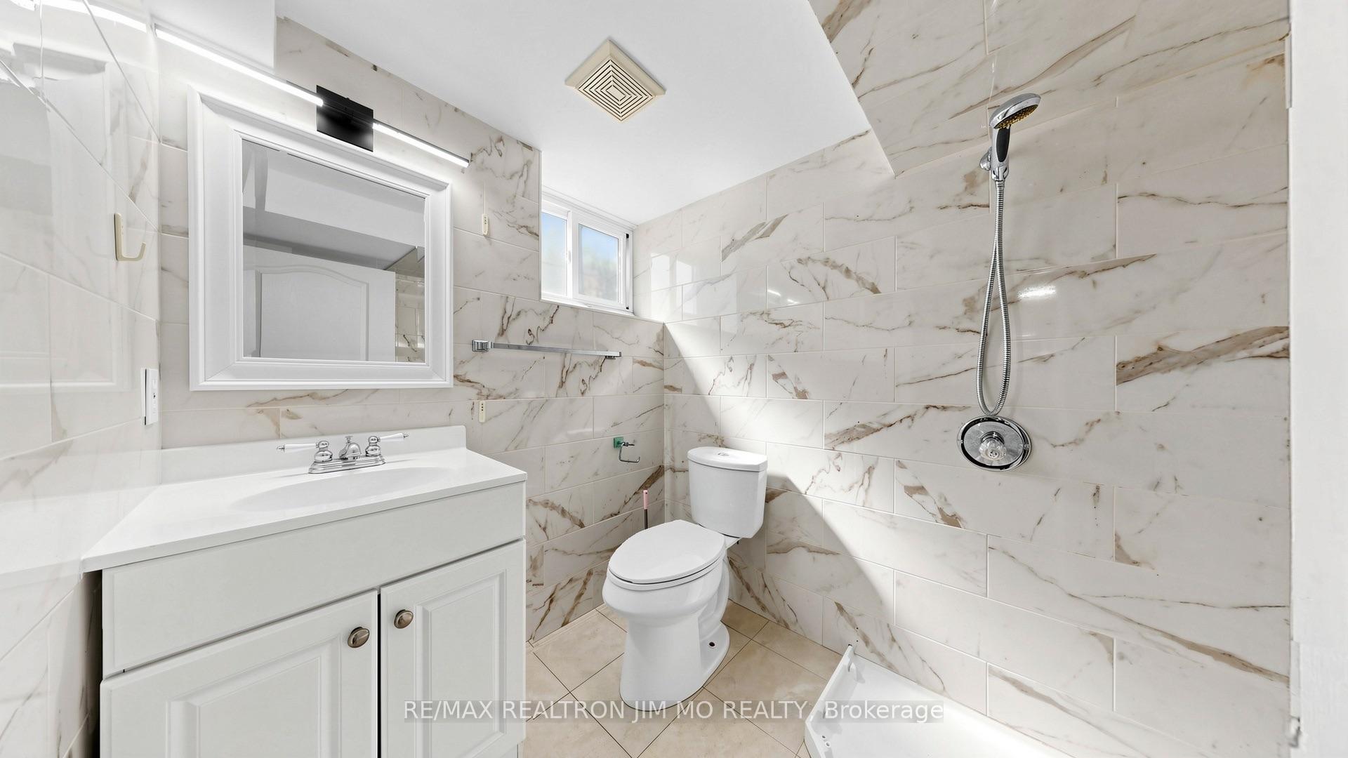 Photo 36 of 2571 Kennedy Road, Scarborough, Tam O'Shanter-Sullivan — HOMEH