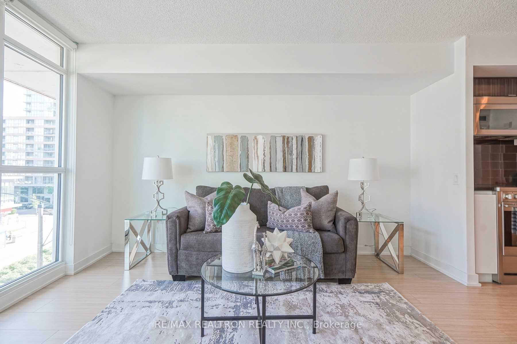Photo 7 of Unit 511, 85 Queens Wharf Road, Toronto, Waterfront Communities — HOMEH