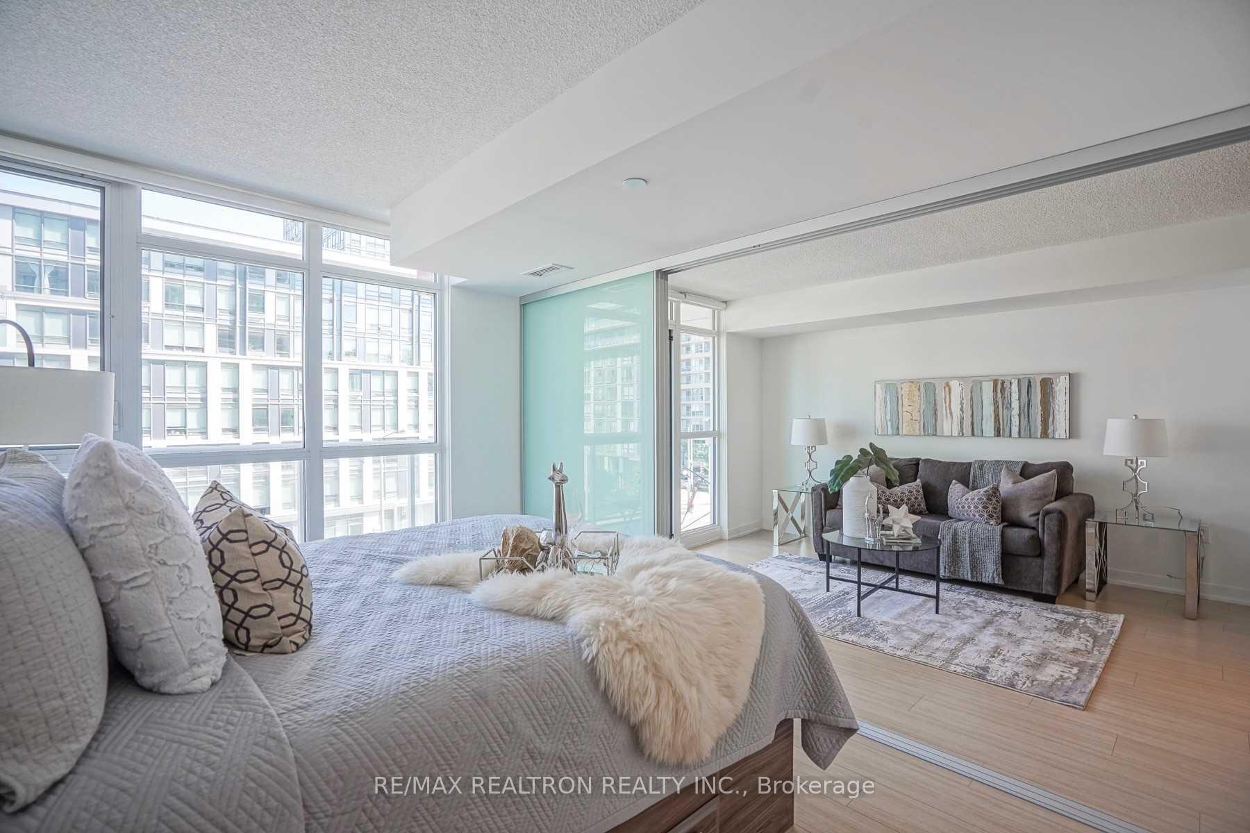 Photo 12 of Unit 511, 85 Queens Wharf Road, Toronto, Waterfront Communities — HOMEH