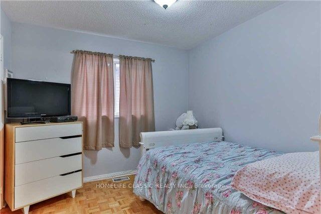 Photo 15 of 34 Casabel Drive, Vaughan, Vellore Village — HOMEH