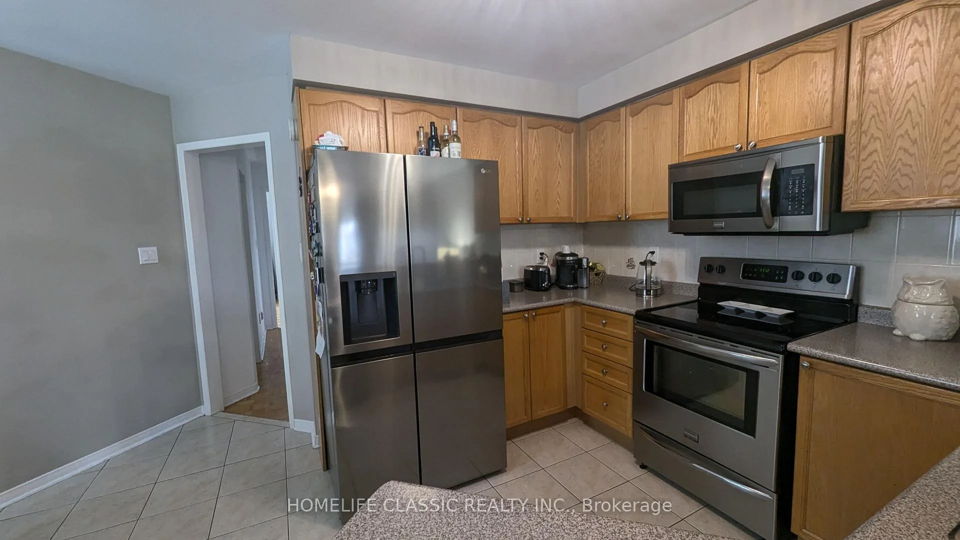 Photo 14 of 34 Casabel Drive, Vaughan, Vellore Village — HOMEH