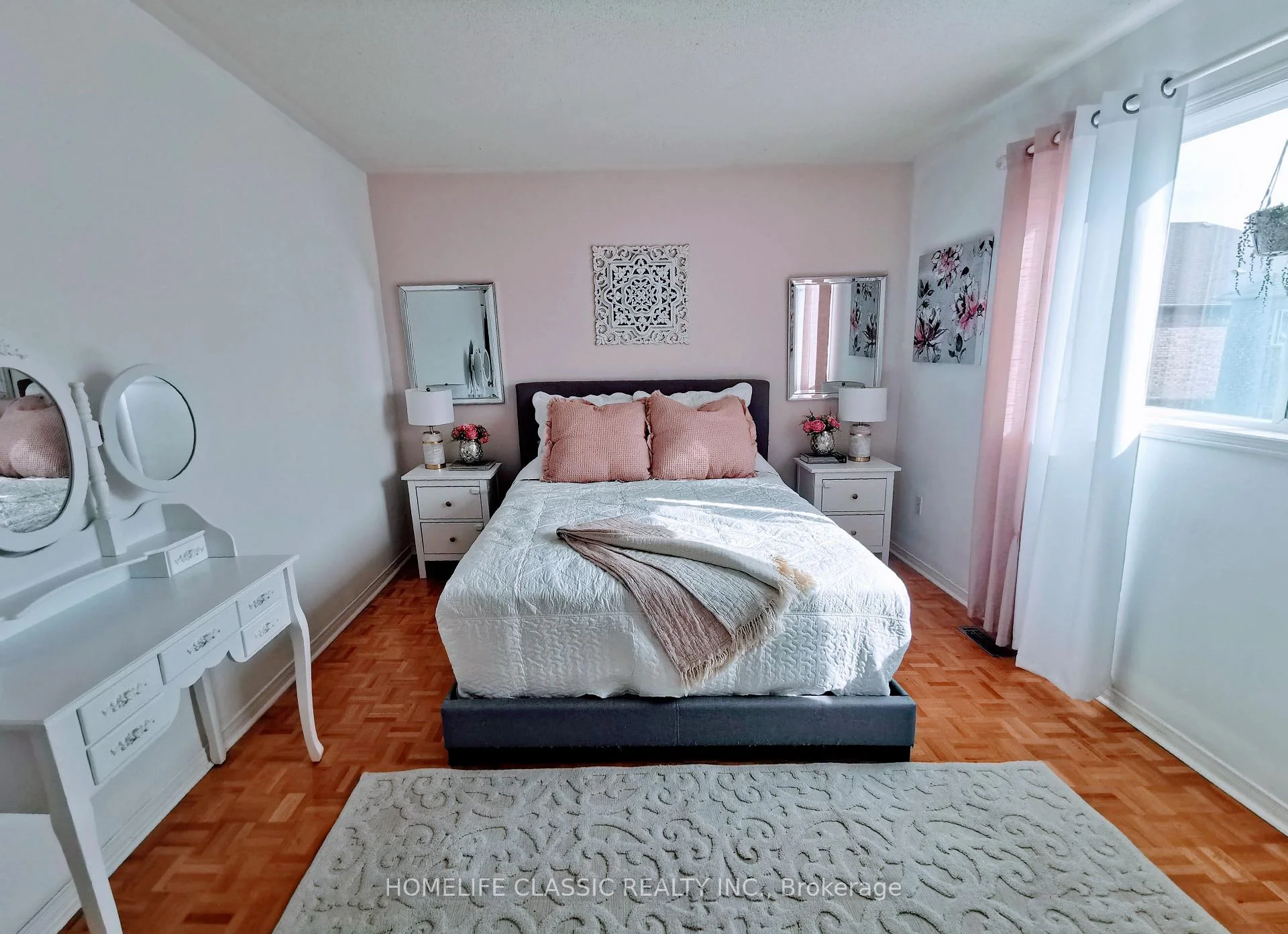 Photo 18 of 34 Casabel Drive, Vaughan, Vellore Village — HOMEH