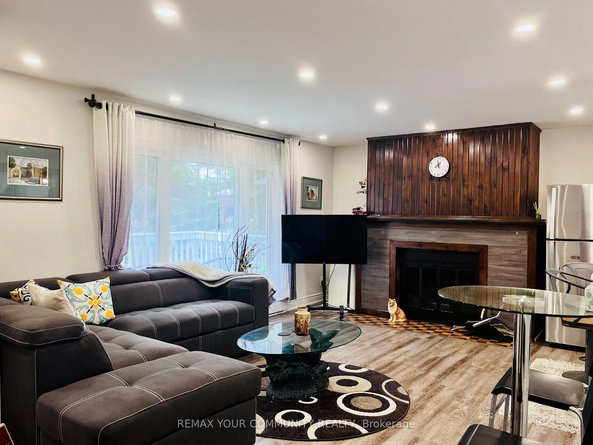 Photo 9 of 322 Irene Drive, Georgina, Keswick South — HOMEH