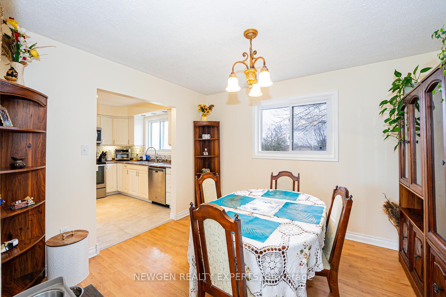 Photo 16 of 9049 Dublin Line, Halton Hills, Rural Esquesing — HOMEH