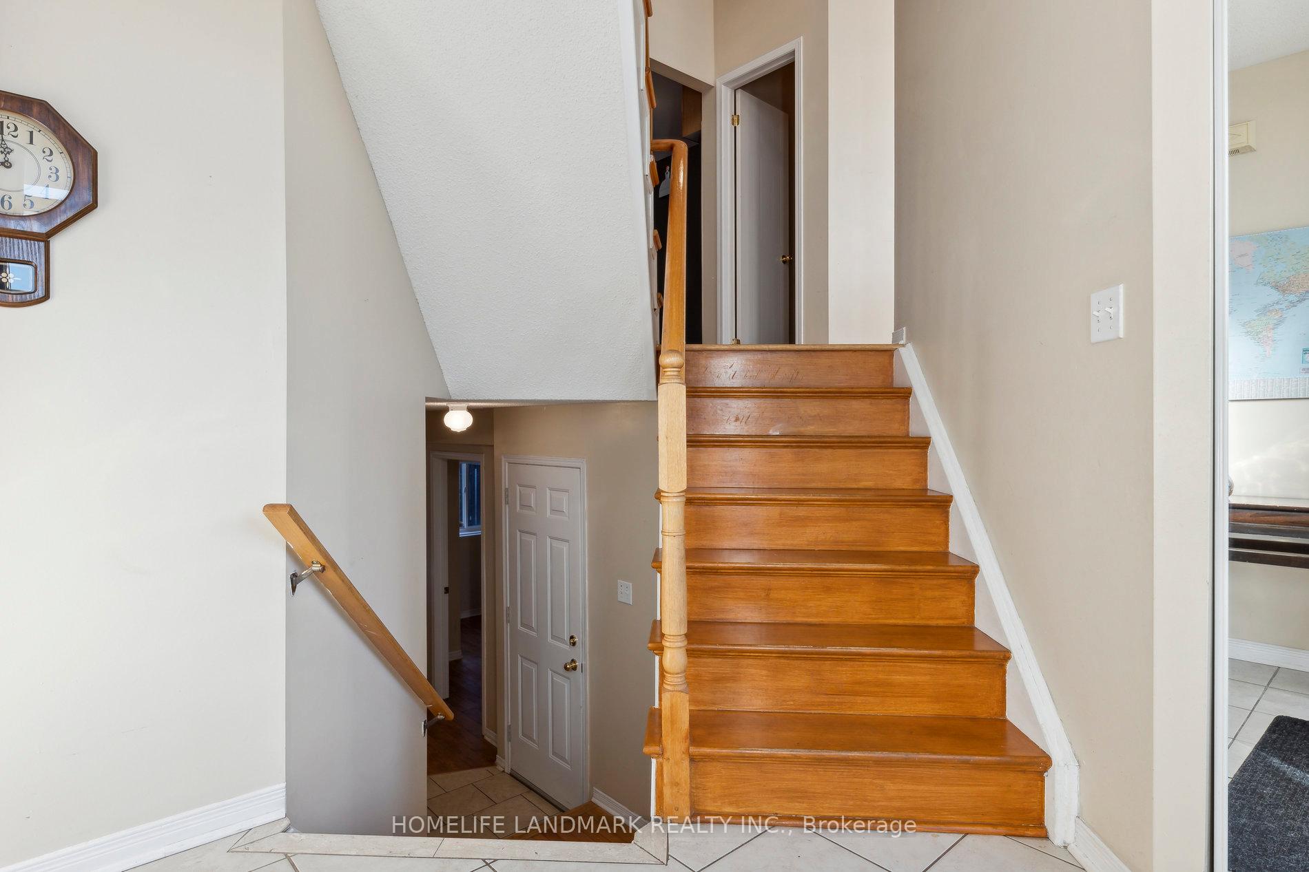 Photo 6 of 80 Mcfeeters Crescent, Clarington, Bowmanville — HOMEH