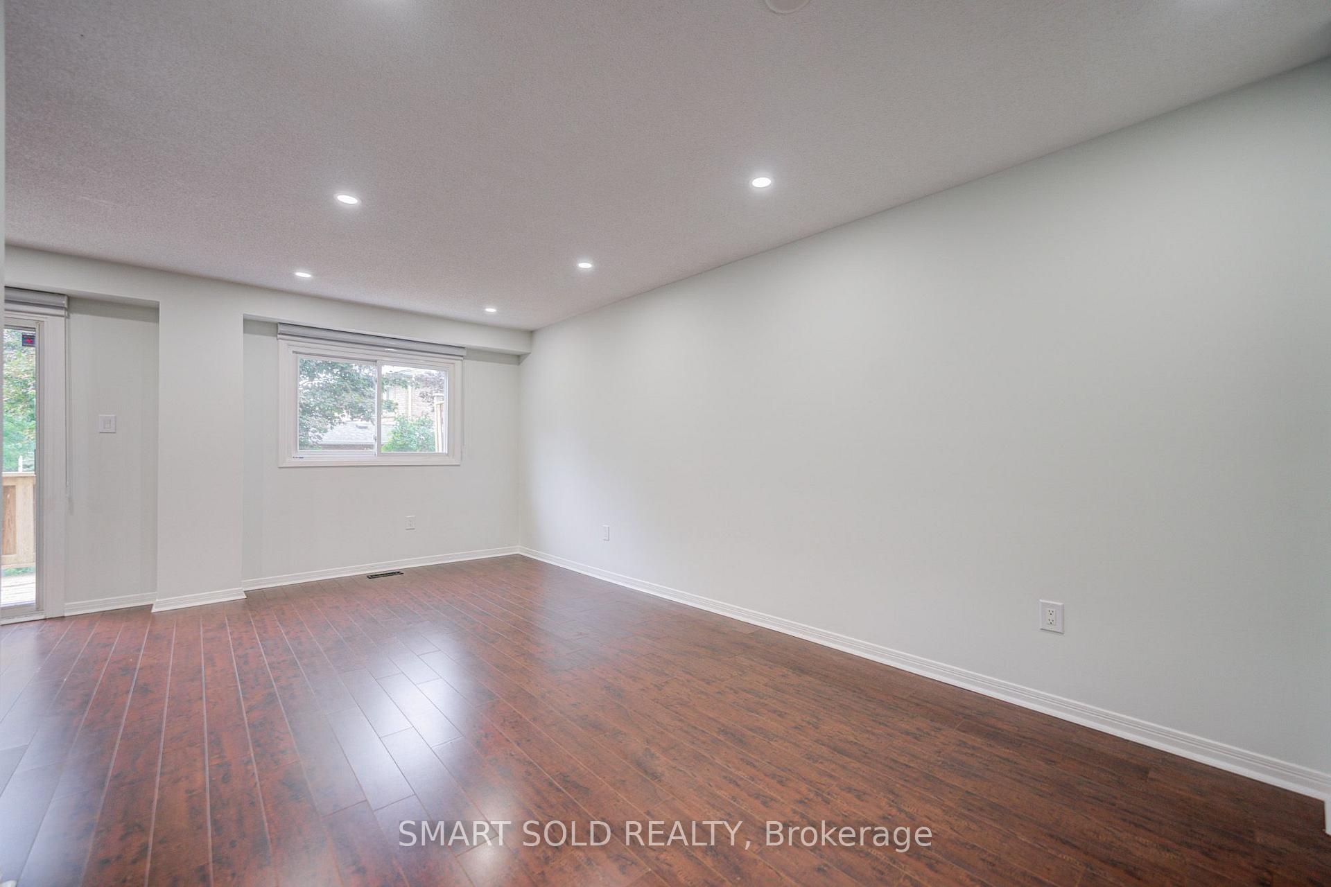 Photo 10 of 24 Snider Drive, Markham, Raymerville — HOMEH