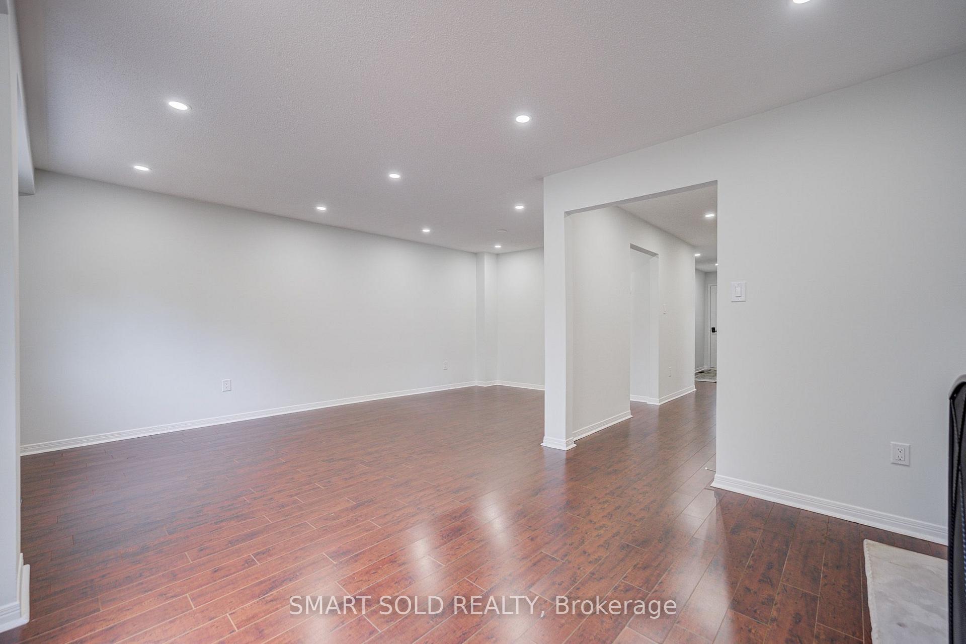 Photo 14 of 24 Snider Drive, Markham, Raymerville — HOMEH