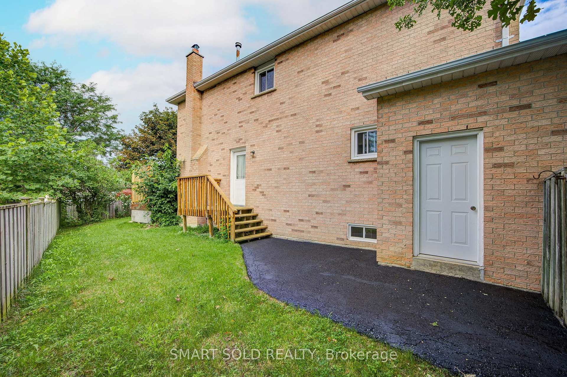 Photo 36 of 24 Snider Drive, Markham, Raymerville — HOMEH