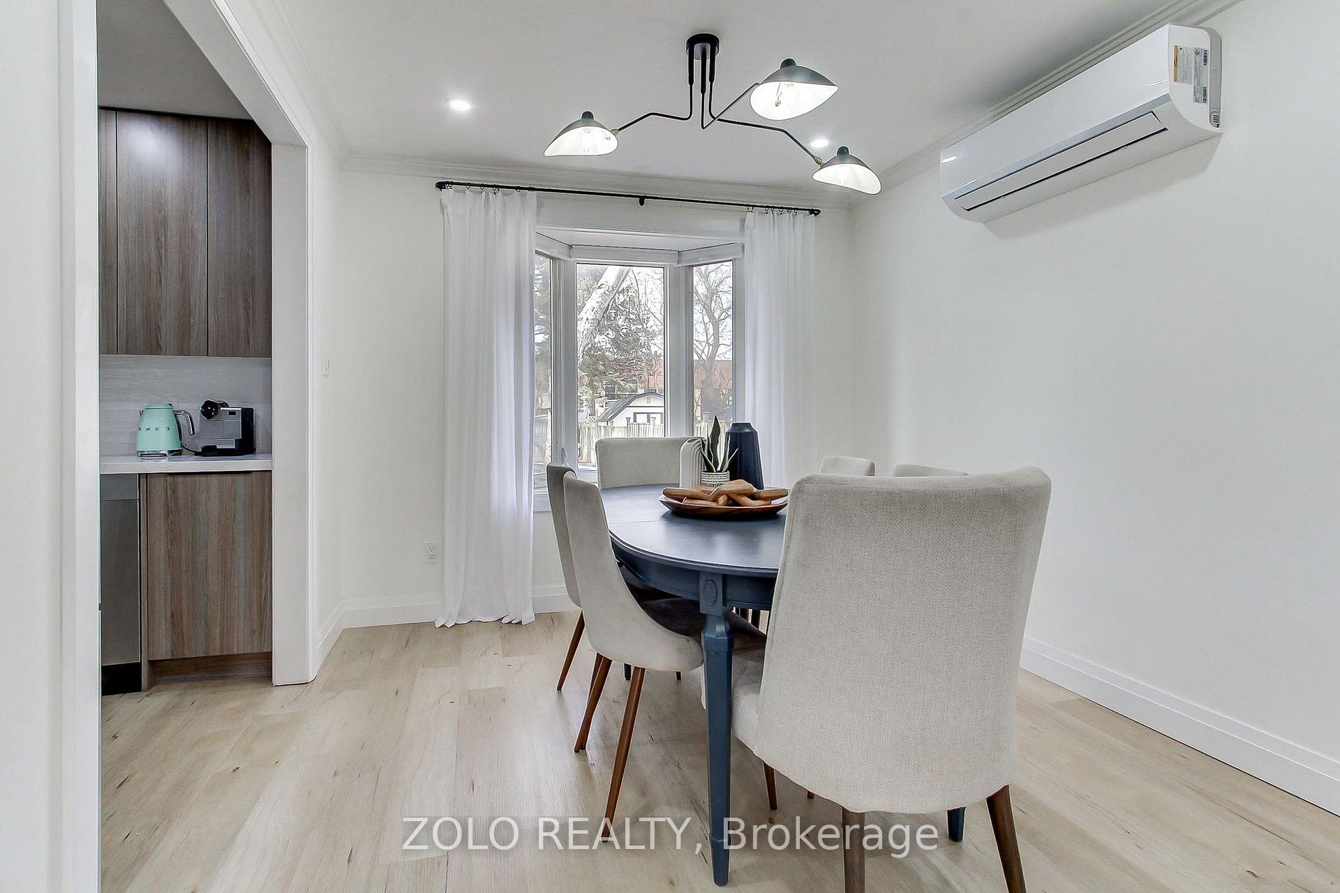 Photo 7 of 388 Terry Drive, Newmarket, Central Newmarket — HOMEH