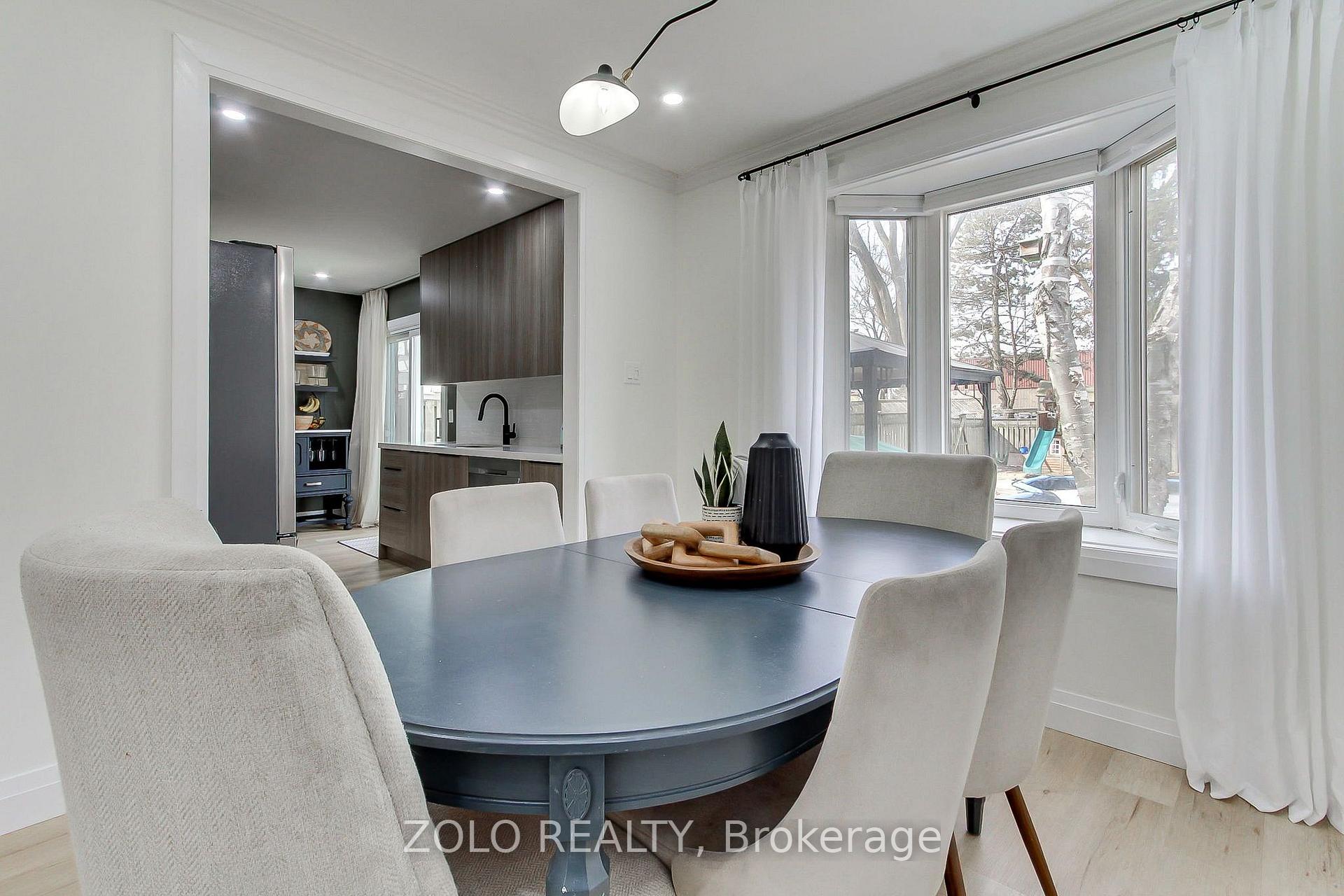 Photo 8 of 388 Terry Drive, Newmarket, Central Newmarket — HOMEH