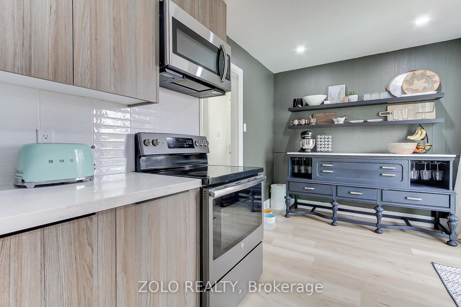 Photo 12 of 388 Terry Drive, Newmarket, Central Newmarket — HOMEH