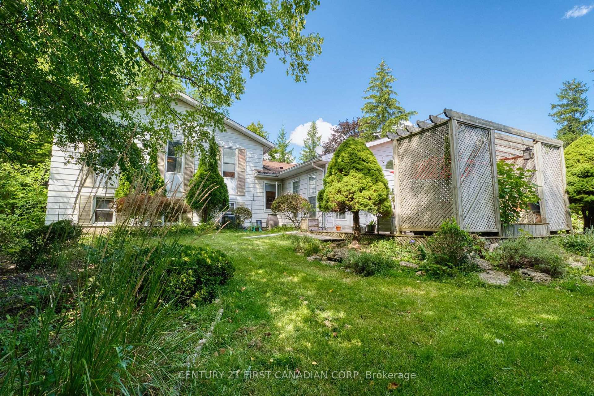 Photo 77 of 501 Commissioners Road E, London, South R — HOMEH