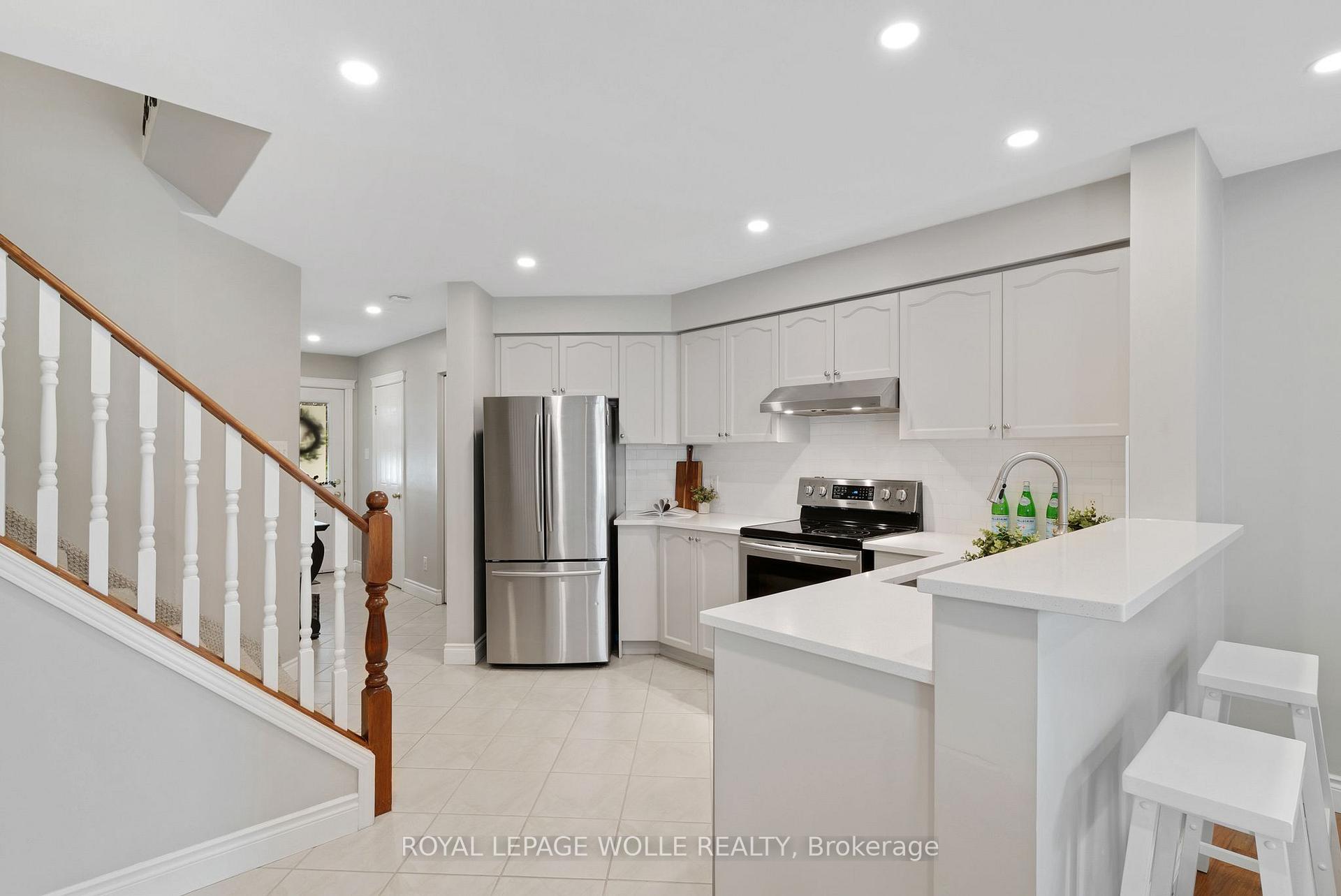 Photo 10 of 711 Angler Way, Waterloo, Eastbridge — HOMEH