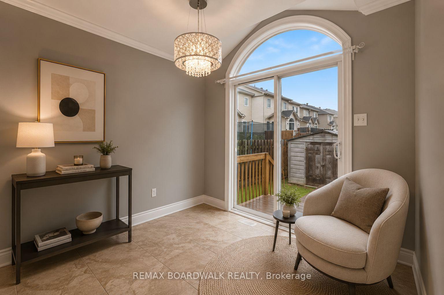 Photo 16 of 561 Aquaview Drive, Ottawa, Avalon East — HOMEH