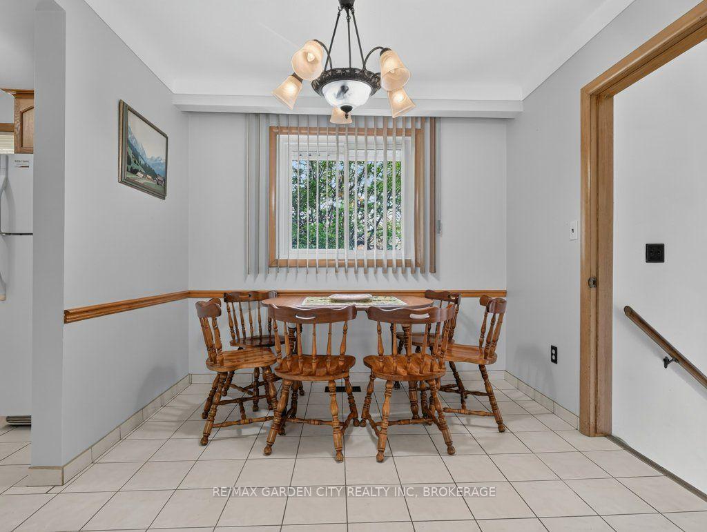 Photo 16 of 8 Champa Drive, St. Catharines, Vine/Linwell — HOMEH