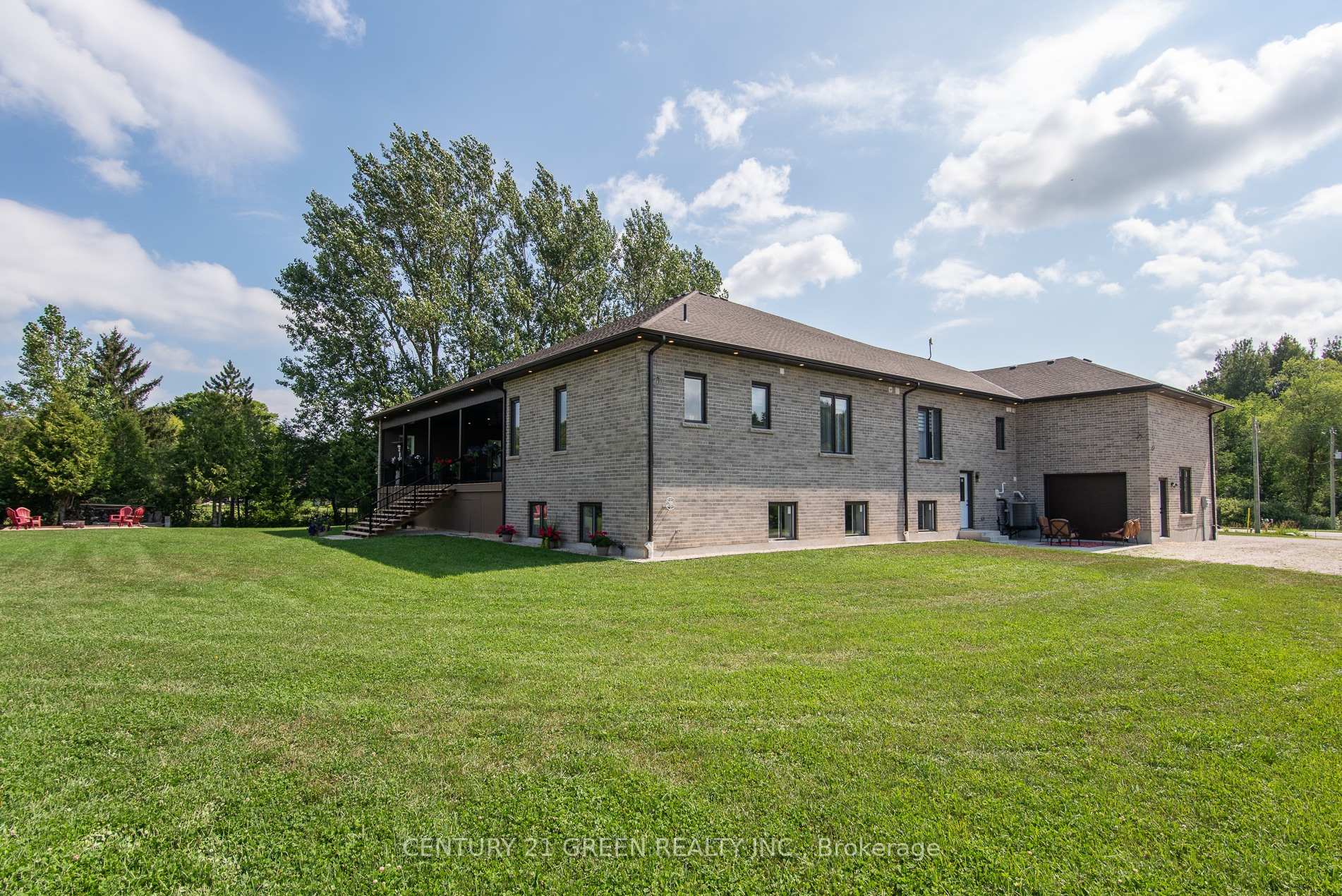Photo 4 of 6780 Wellington Country Rd 10, Mapleton, Rural Mapleton — HOMEH