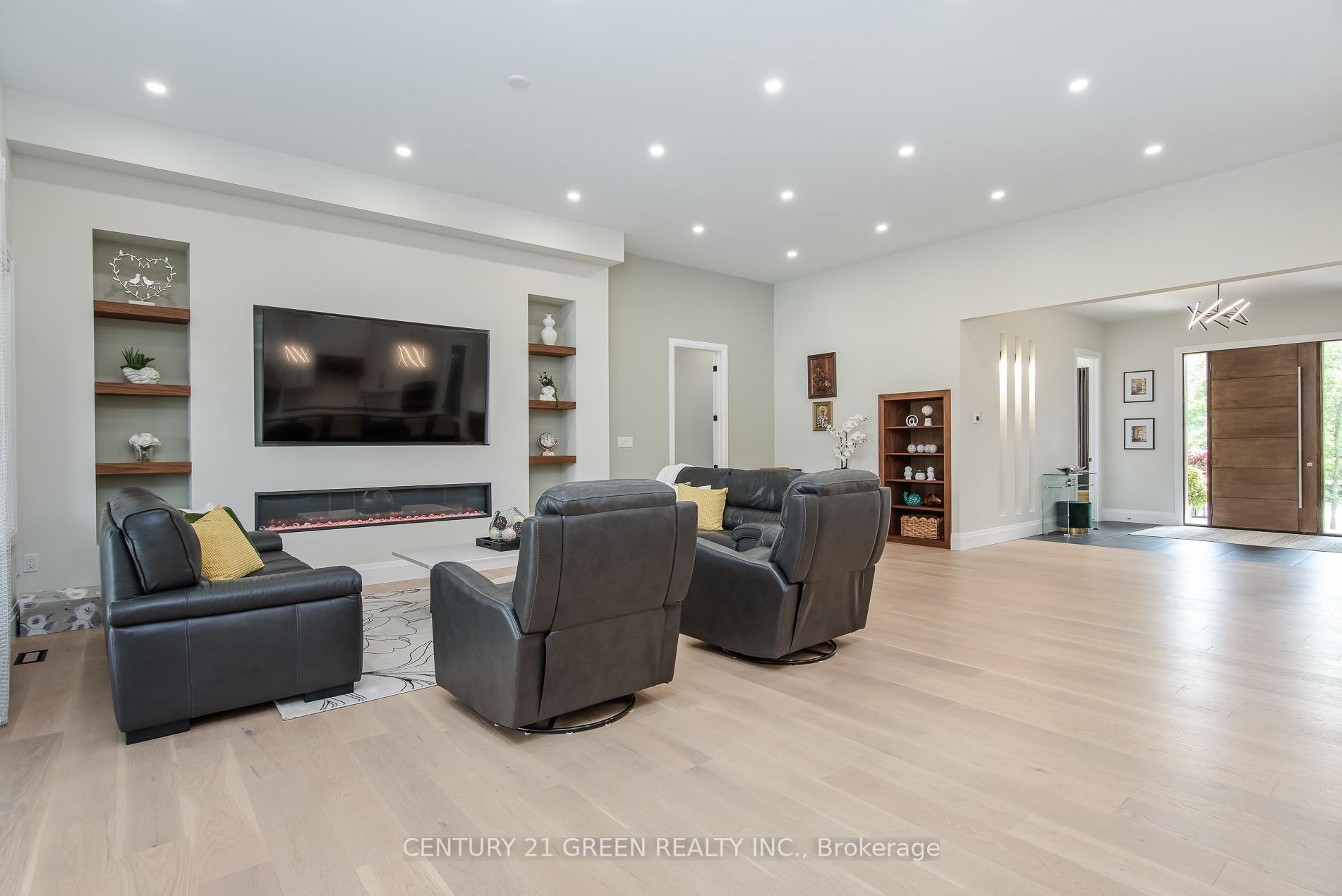 Photo 12 of 6780 Wellington Country Rd 10, Mapleton, Rural Mapleton — HOMEH
