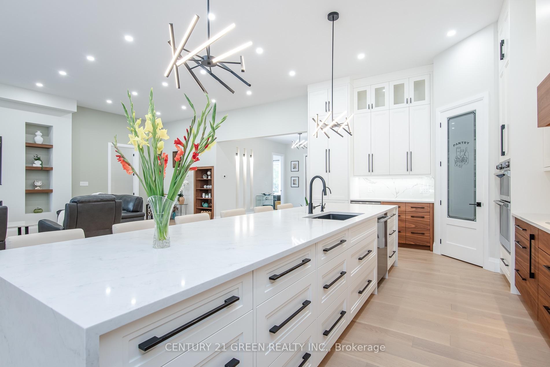 Photo 18 of 6780 Wellington Country Rd 10, Mapleton, Rural Mapleton — HOMEH