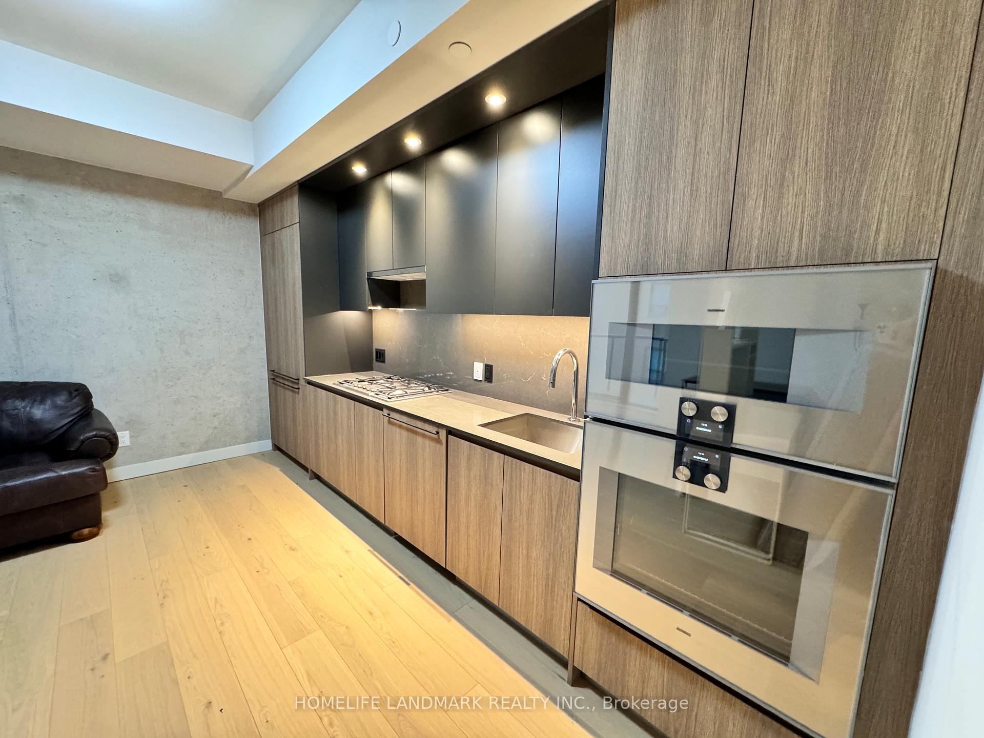 Photo 4 of Unit 301, 81 Wellesley Street E, Toronto, Church-Yonge Corridor — HOMEH