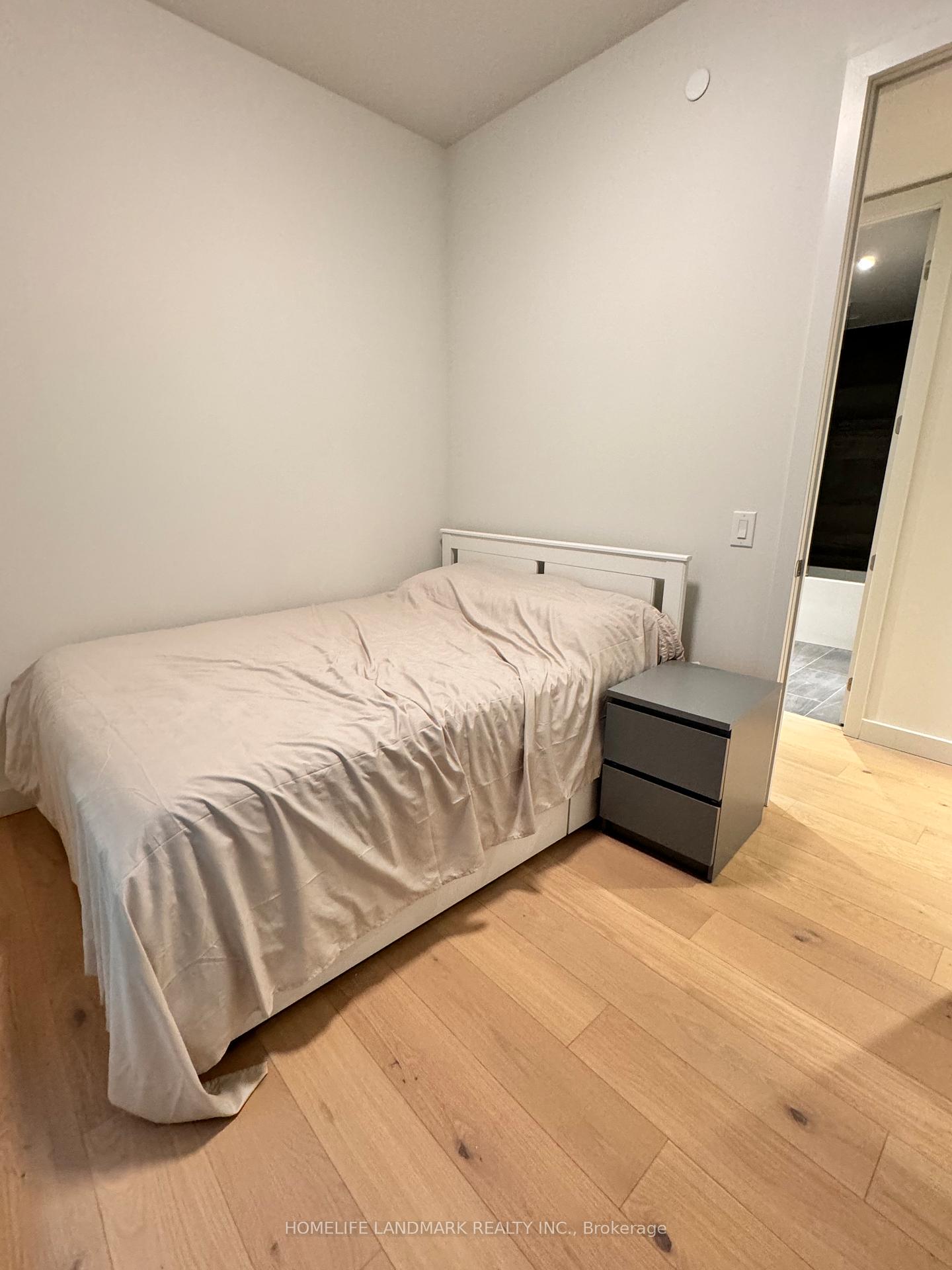Photo 9 of Unit 301, 81 Wellesley Street E, Toronto, Church-Yonge Corridor — HOMEH