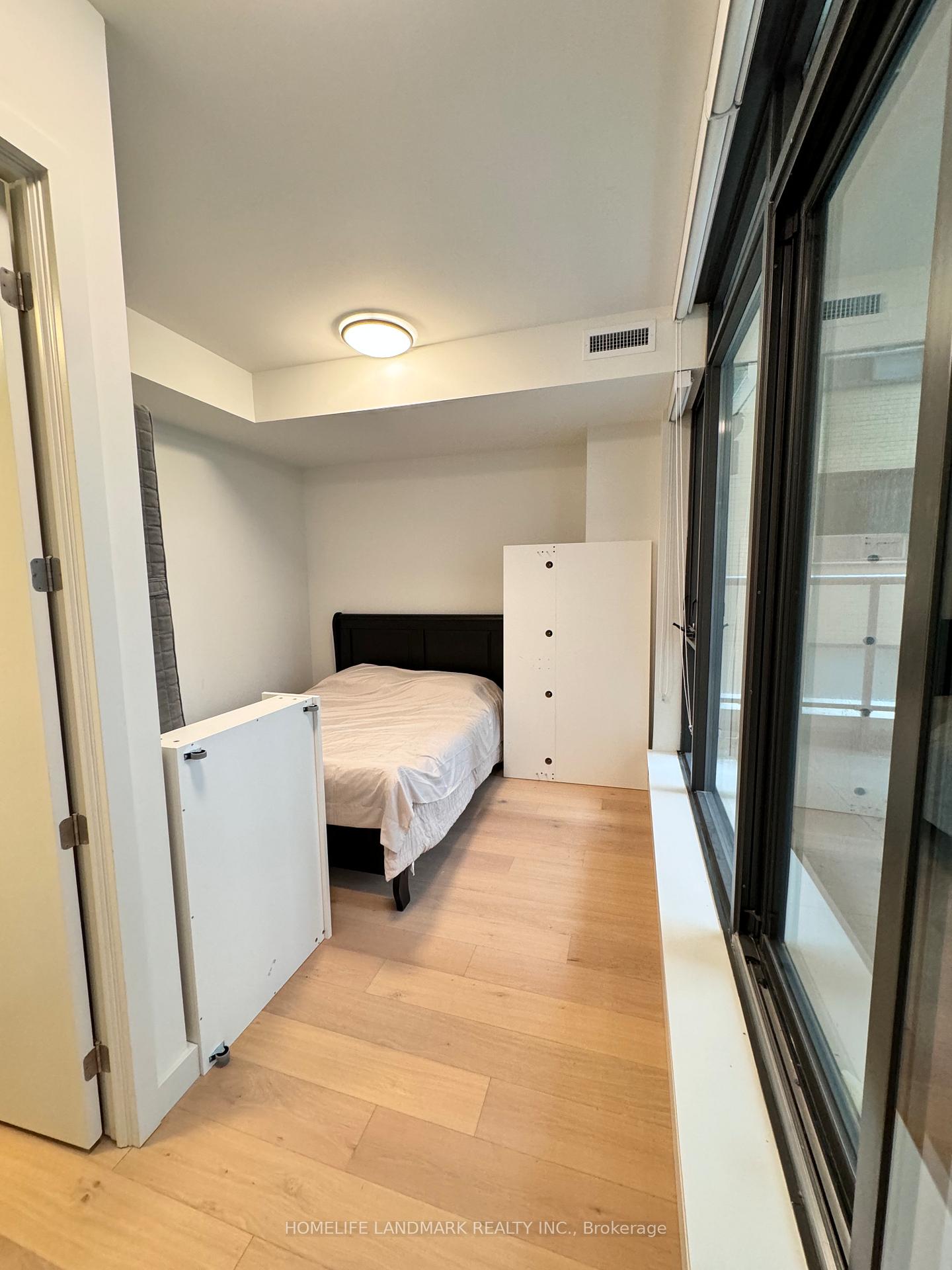 Photo 11 of Unit 301, 81 Wellesley Street E, Toronto, Church-Yonge Corridor — HOMEH
