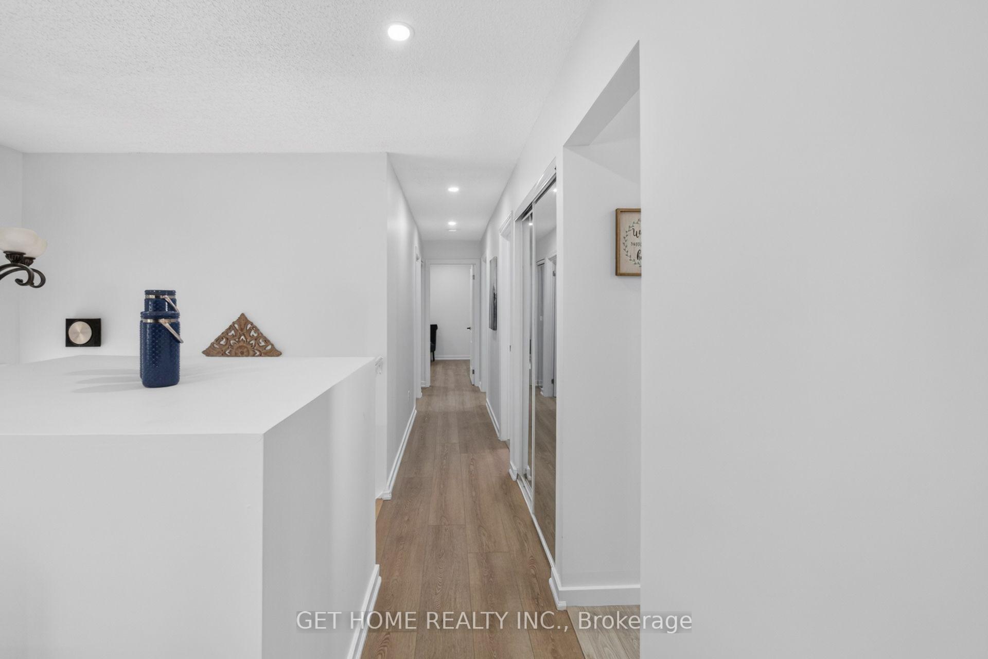 Photo 8 of 85 High Acres Crescent, Kitchener, Highland West — HOMEH