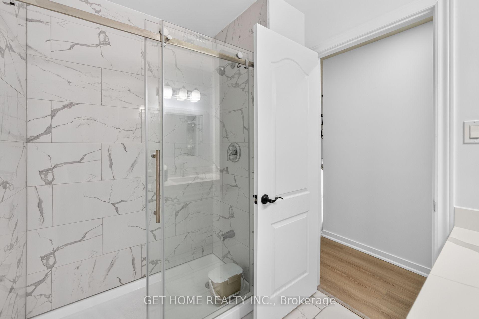 Photo 38 of 85 High Acres Crescent, Kitchener, Highland West — HOMEH