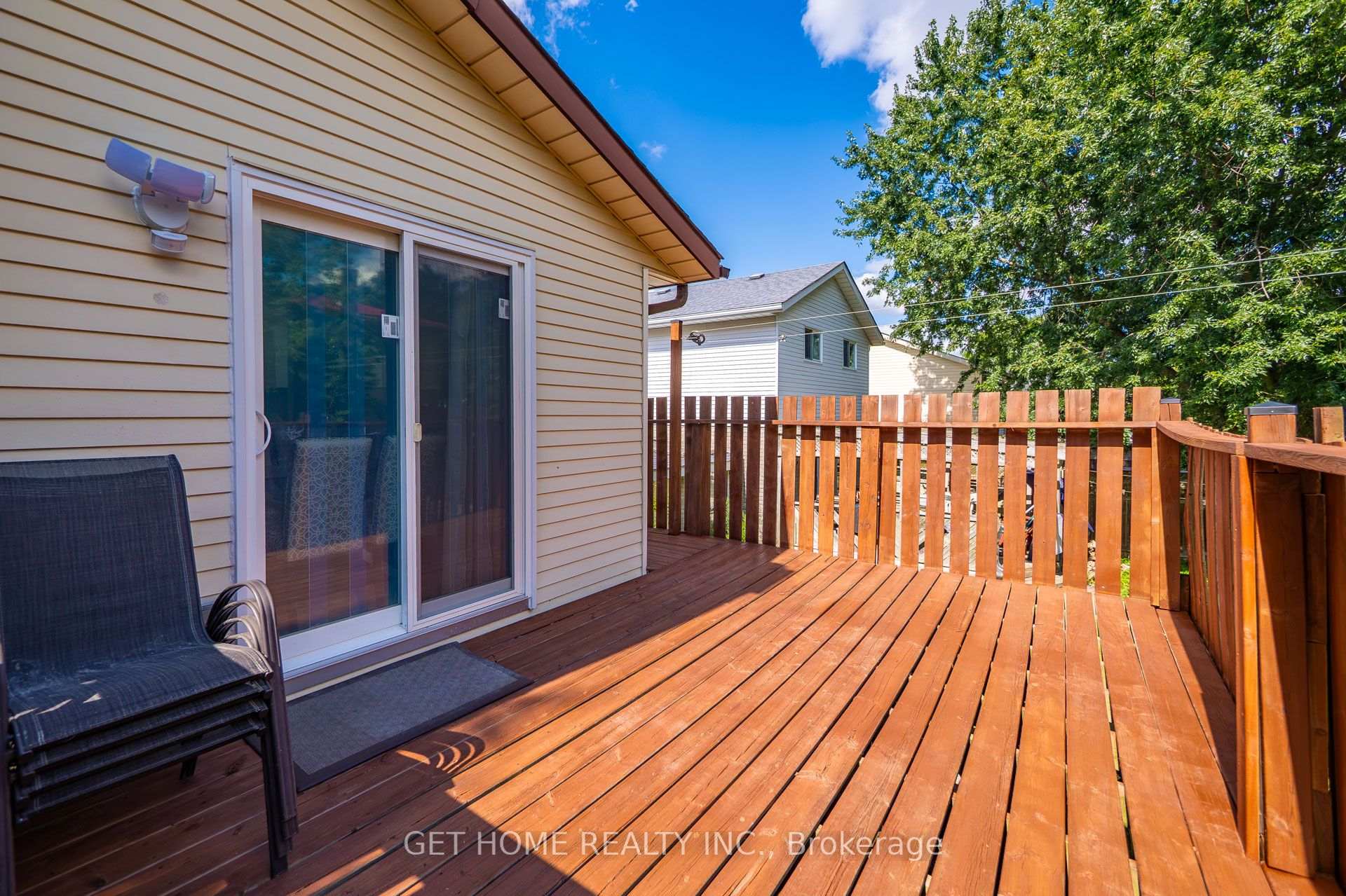 Photo 45 of 85 High Acres Crescent, Kitchener, Highland West — HOMEH
