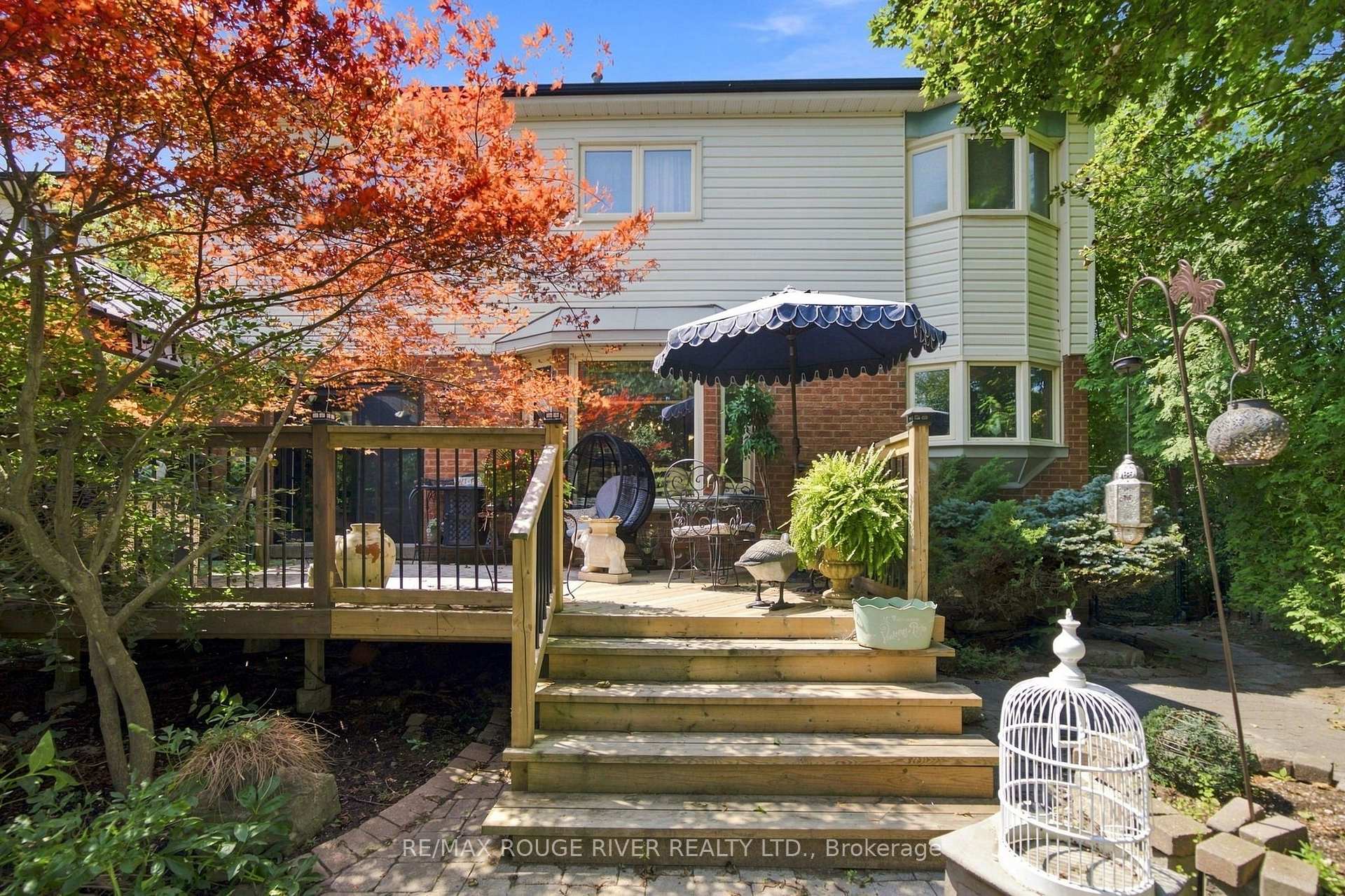 Photo 42 of 909 Ridge Valley Drive, Oshawa, Pinecrest — HOMEH