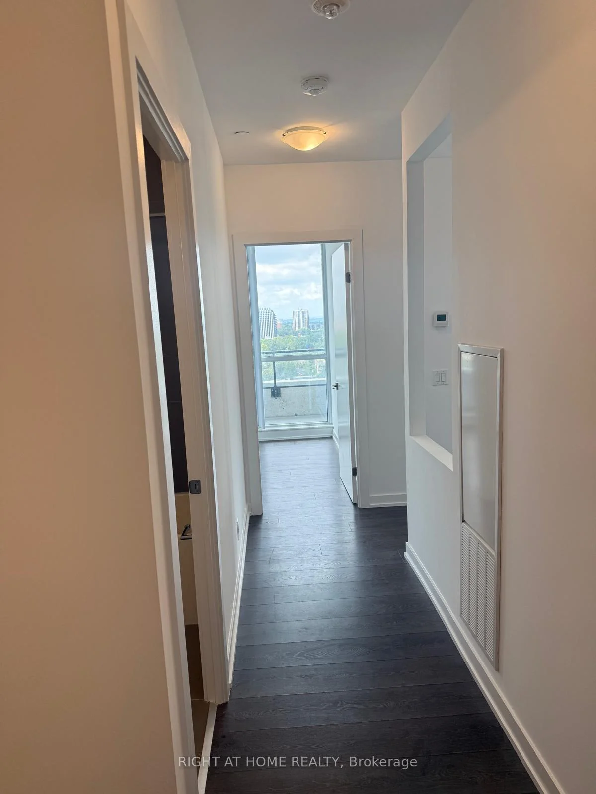 Photo 28 of Unit 1806, 609 Avenue Road, Toronto, Yonge-St. Clair — HOMEH