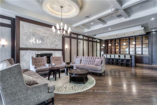 Photo 2 of Unit 404, 135 Wynford Drive, North York, Banbury-Don Mills — HOMEH