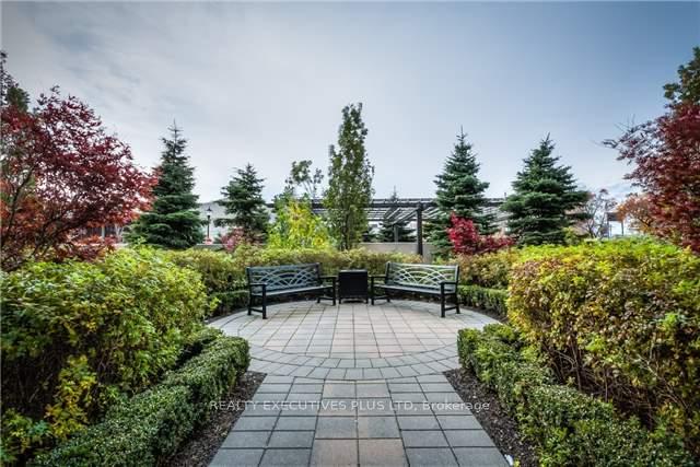 Photo 3 of Unit 404, 135 Wynford Drive, North York, Banbury-Don Mills — HOMEH