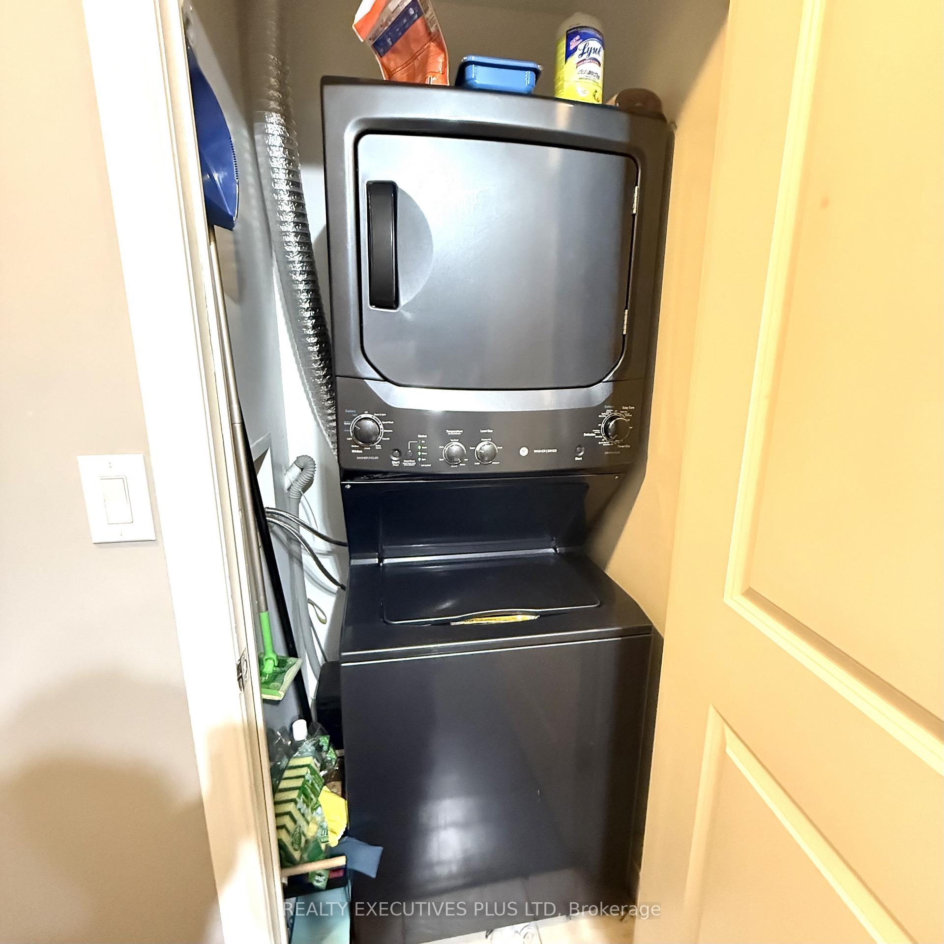 Photo 12 of Unit 404, 135 Wynford Drive, North York, Banbury-Don Mills — HOMEH