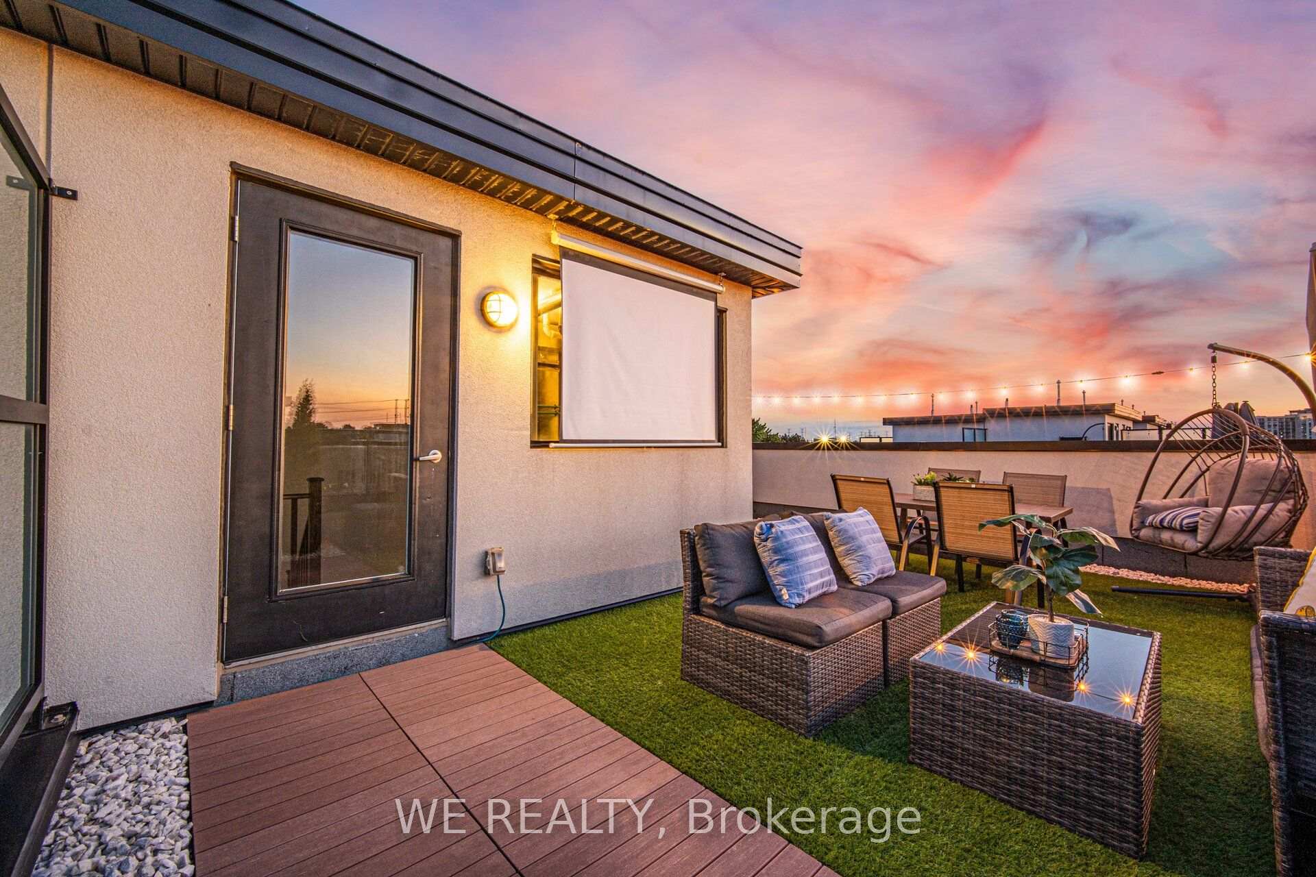 Photo 23 of Unit 103, 32 Coles Avenue, Vaughan, Vaughan Grove — HOMEH