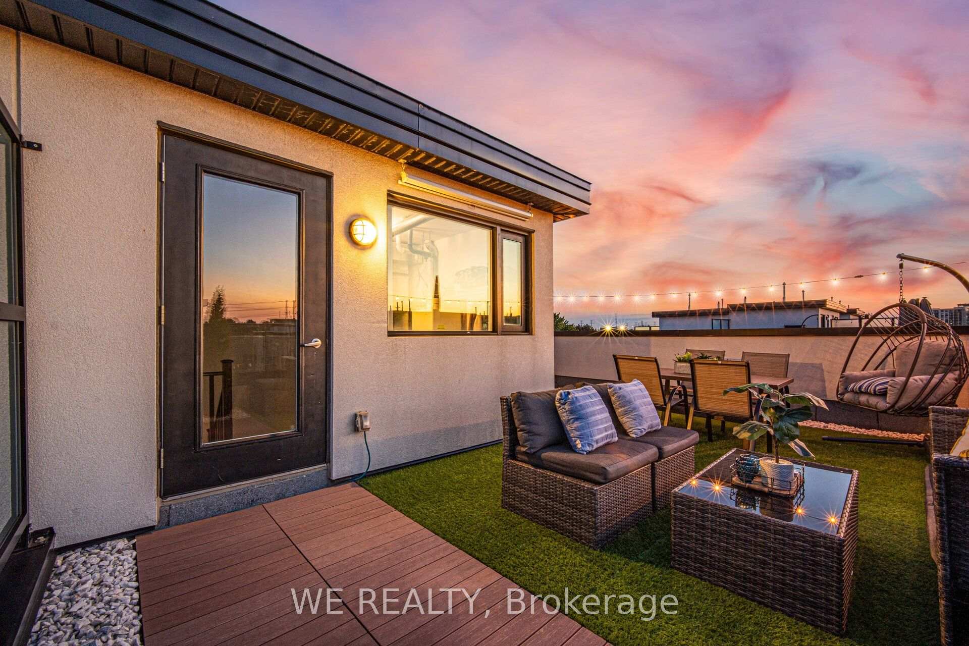 Photo 24 of Unit 103, 32 Coles Avenue, Vaughan, Vaughan Grove — HOMEH