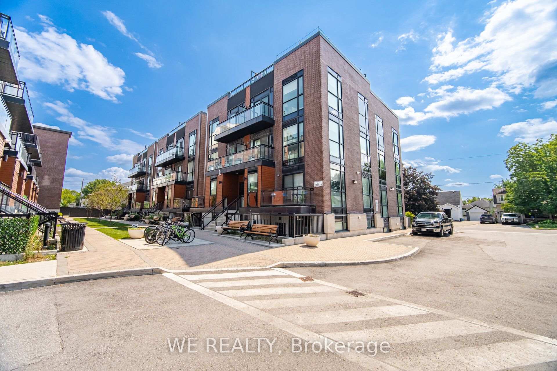 Photo 32 of Unit 103, 32 Coles Avenue, Vaughan, Vaughan Grove — HOMEH